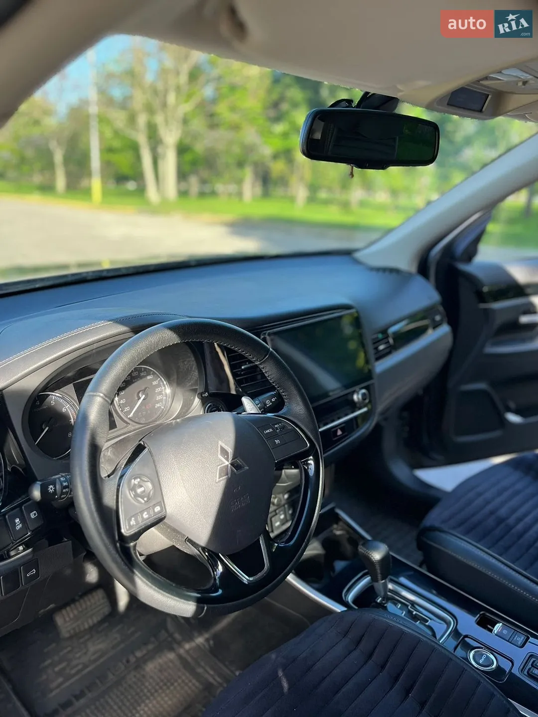 2023 Mitsubishi Outlander - мініатюра 7