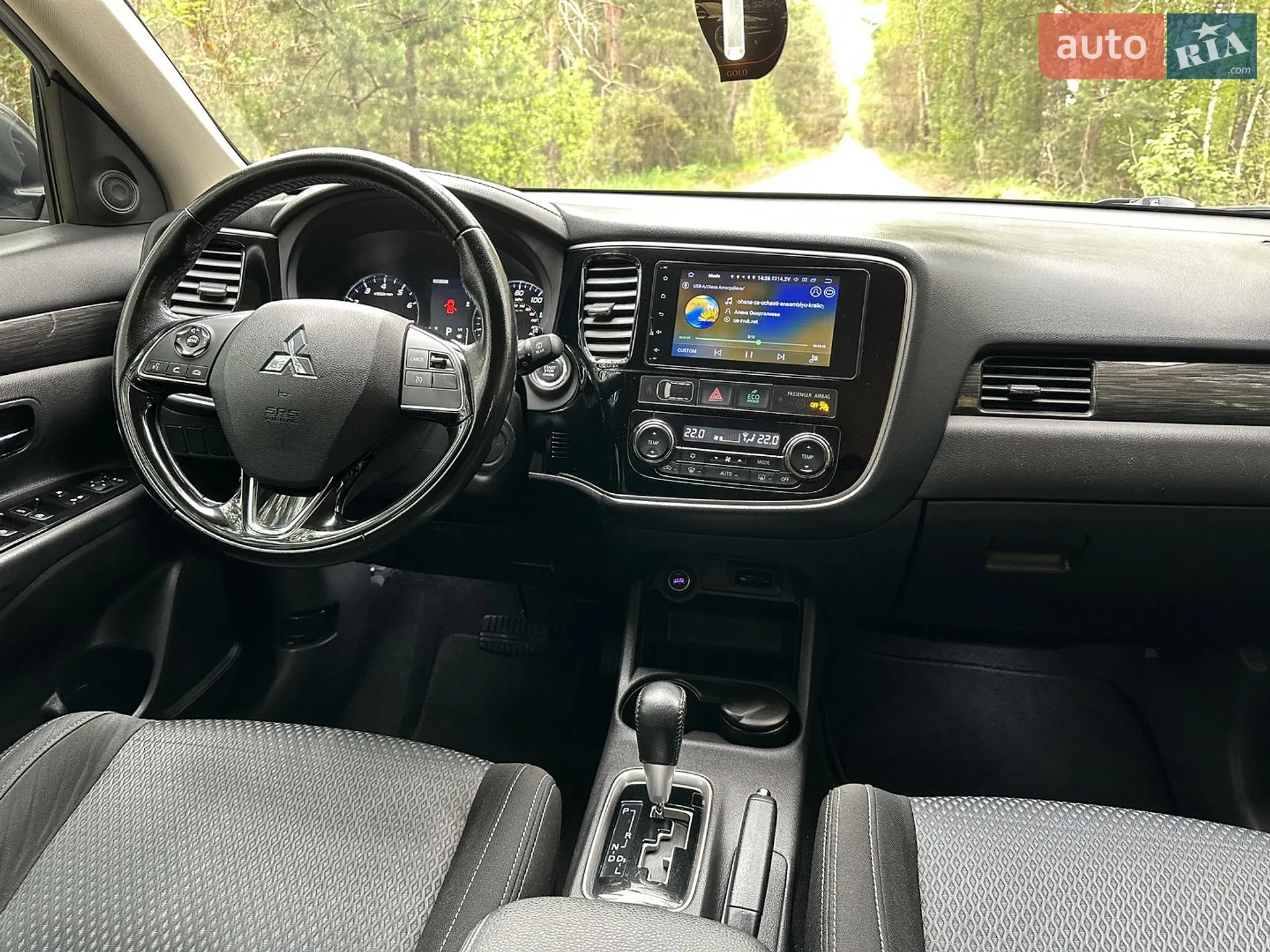 2015 Mitsubishi Outlander - мініатюра 18