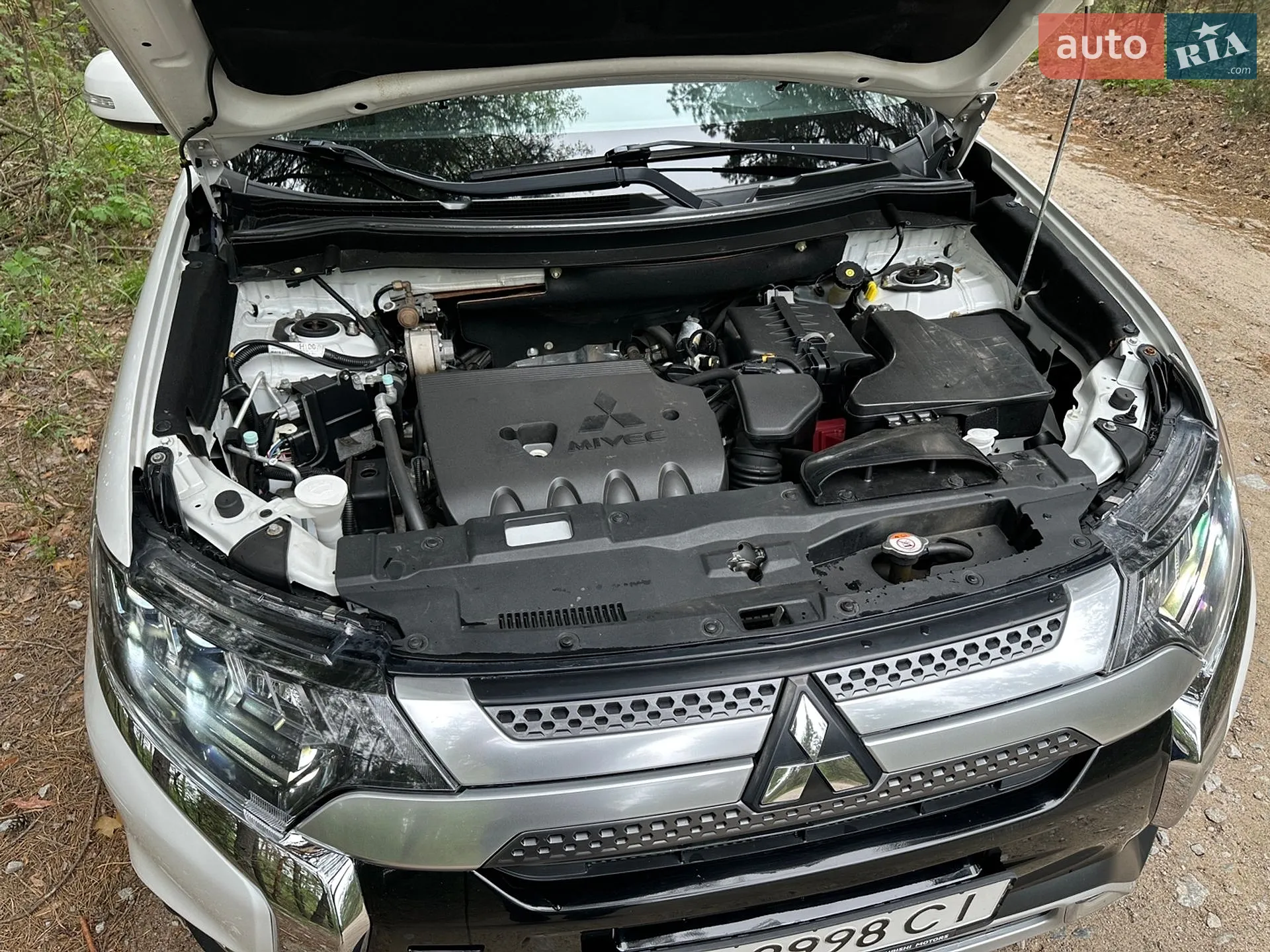 2015 Mitsubishi Outlander - мініатюра 28