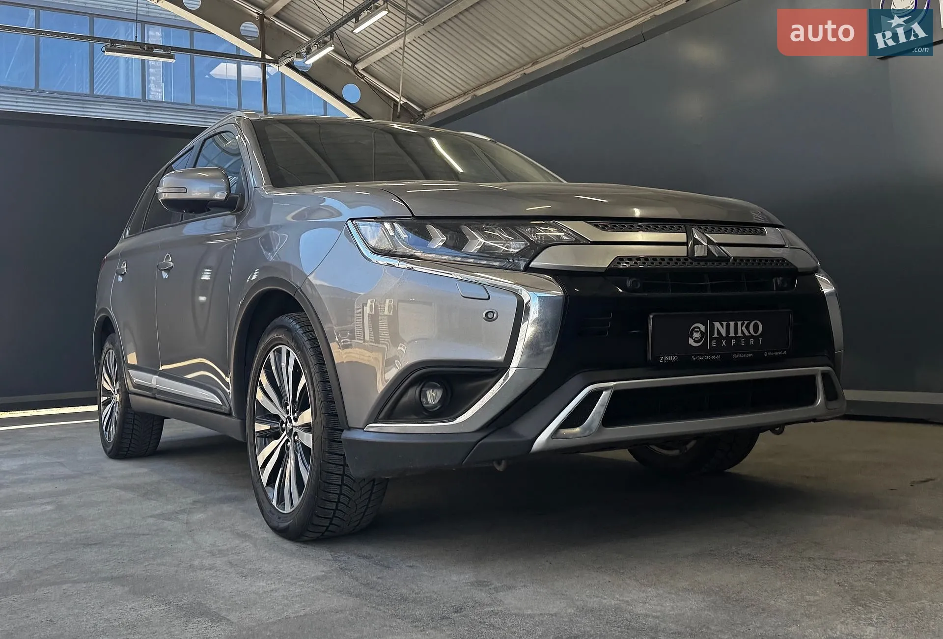2021 Mitsubishi Outlander - мініатюра 14