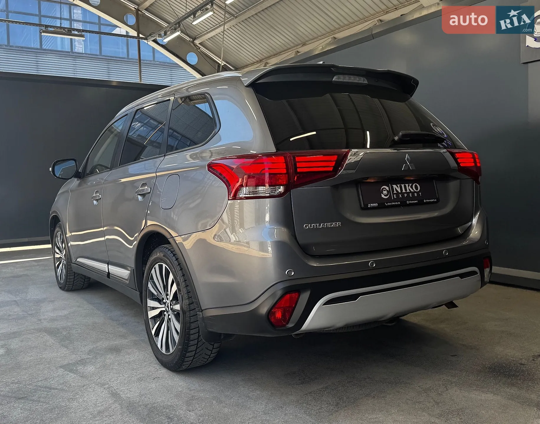 2021 Mitsubishi Outlander - мініатюра 25