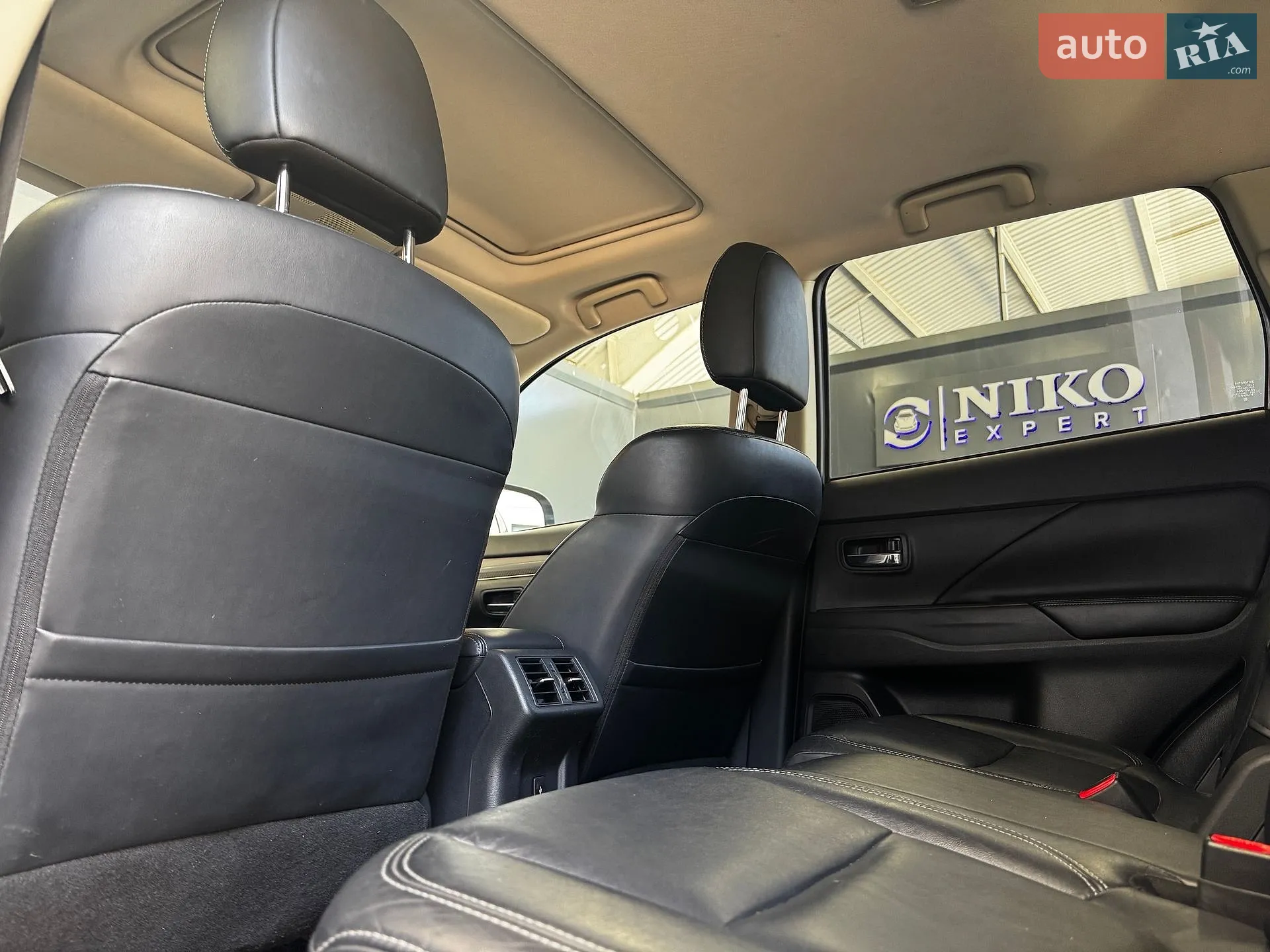 2021 Mitsubishi Outlander - мініатюра 33