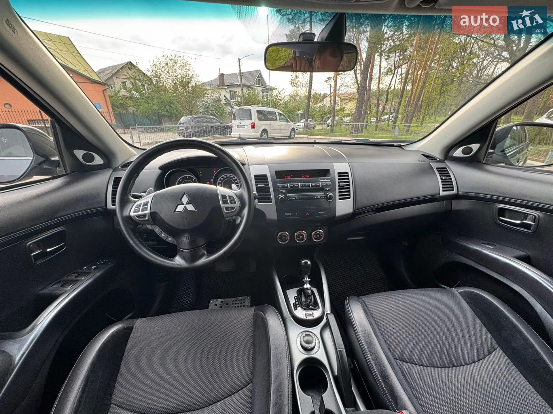 2010 Mitsubishi Outlander - мініатюра 19