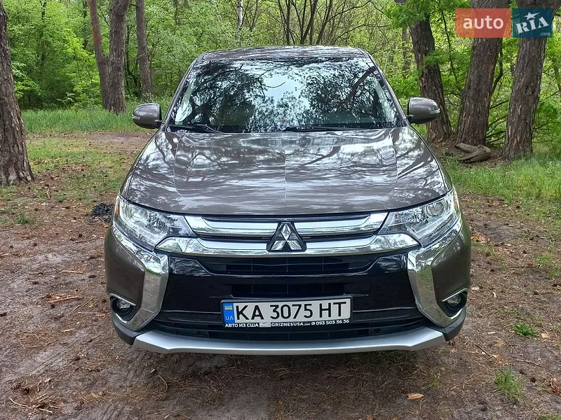 Mitsubishi Outlander