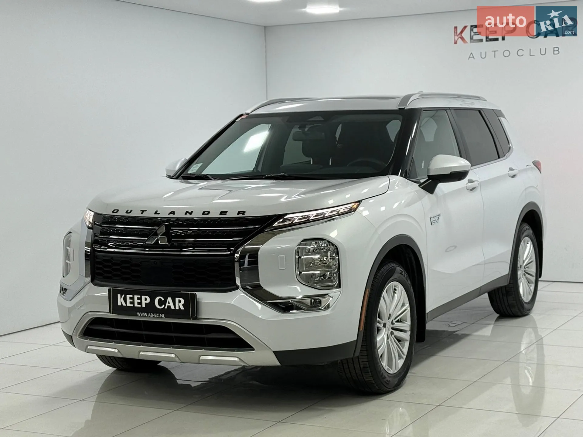 2024 Mitsubishi Outlander - мініатюра 2