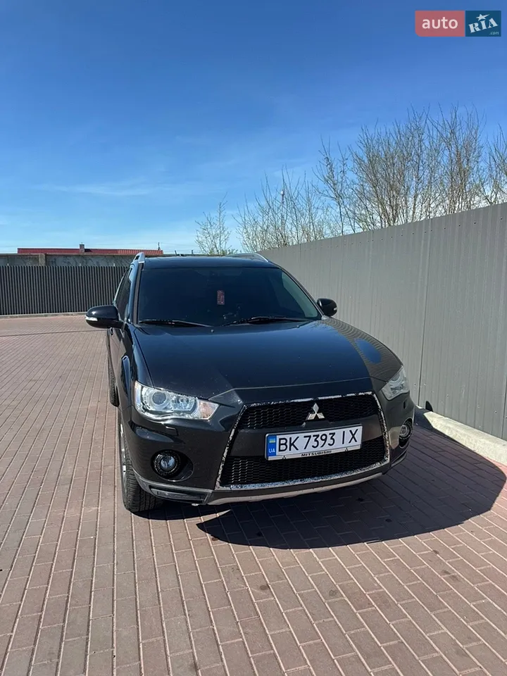 2010 Mitsubishi Outlander - мініатюра 27