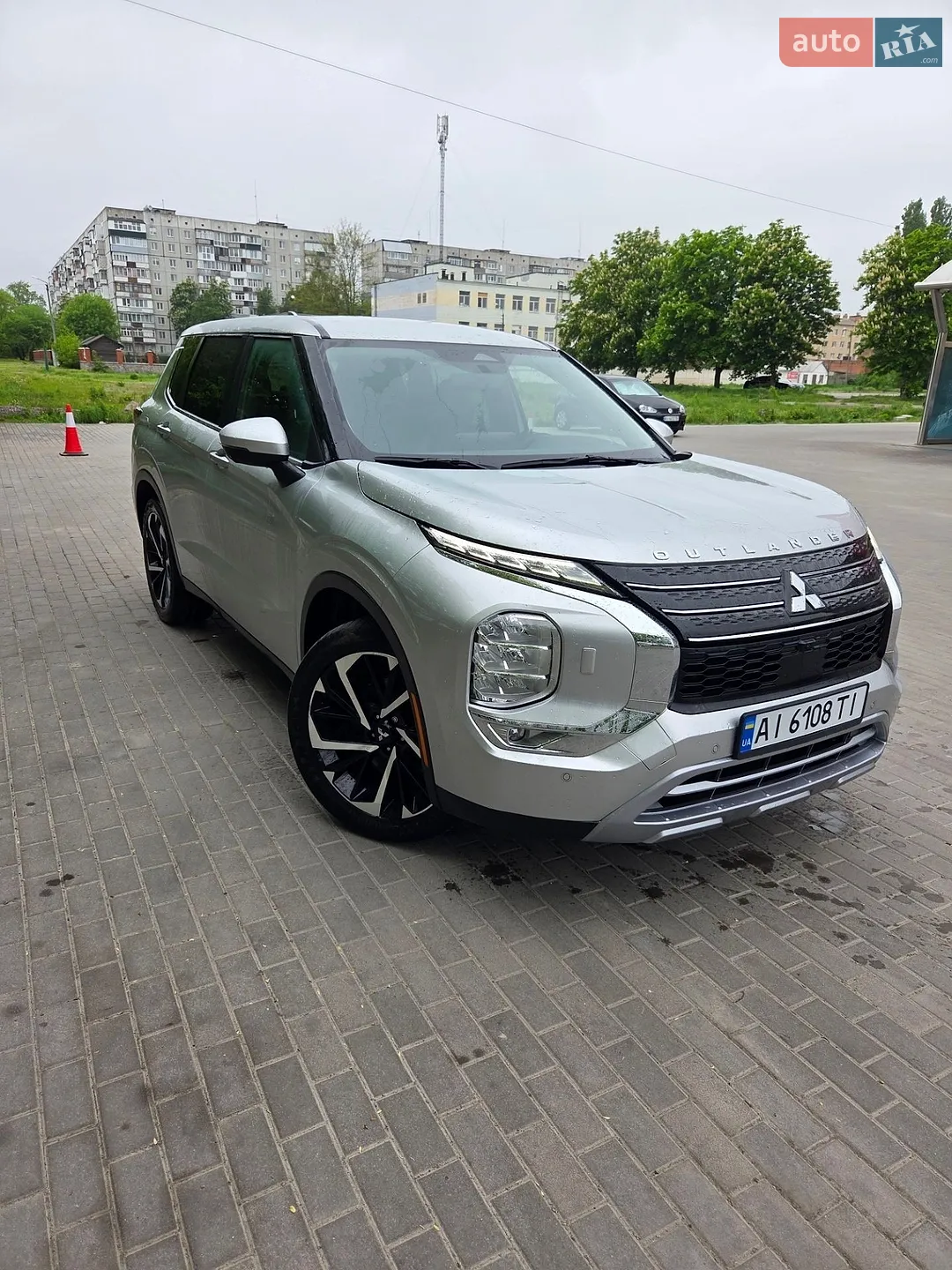 2023 Mitsubishi Outlander - мініатюра 4