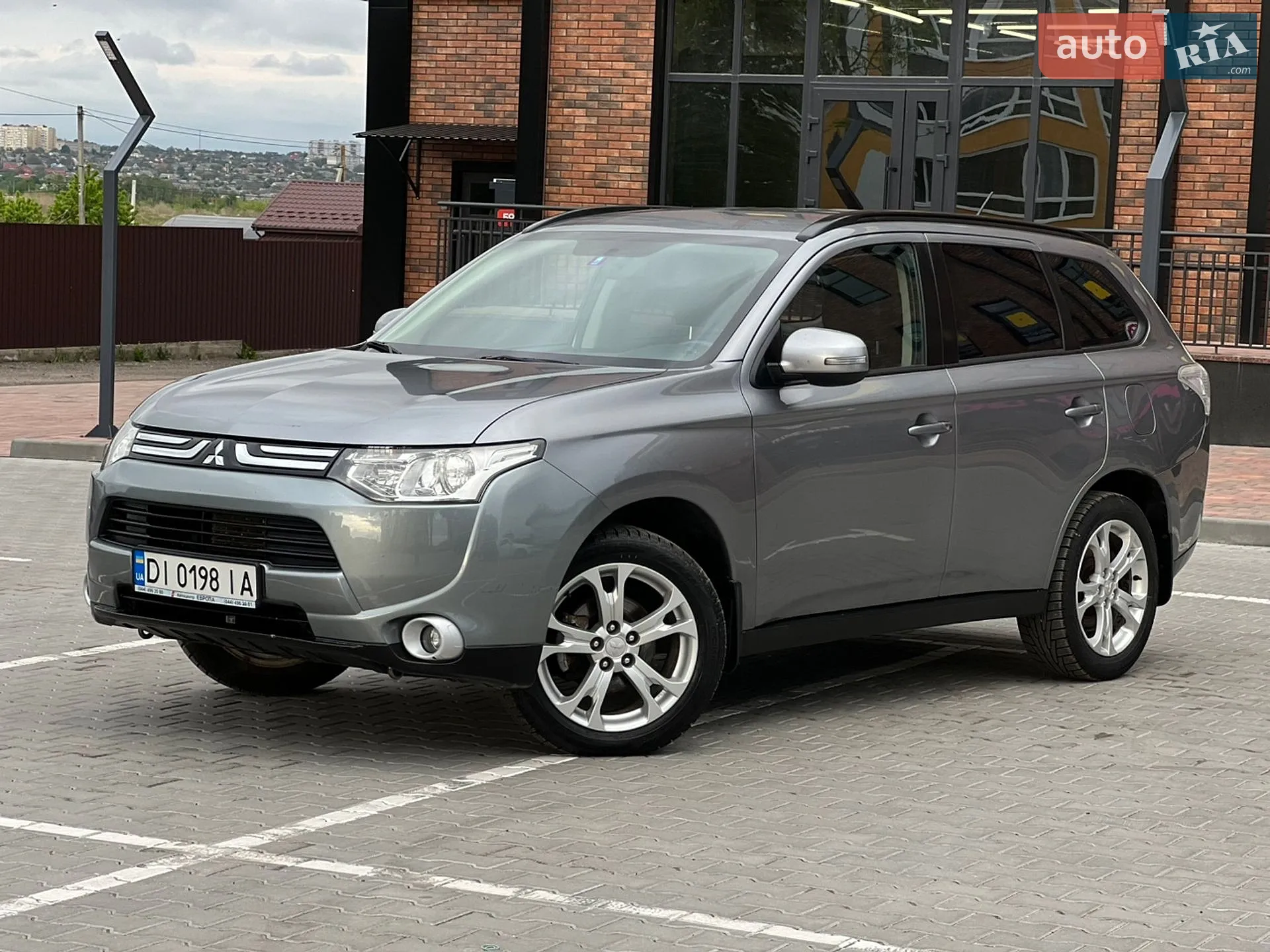 2013 Mitsubishi Outlander - мініатюра 25