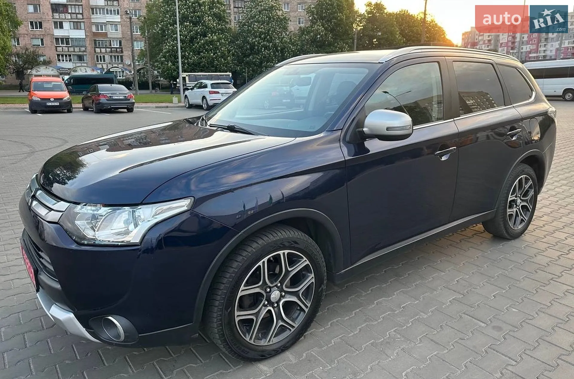 2015 Mitsubishi Outlander - мініатюра 5