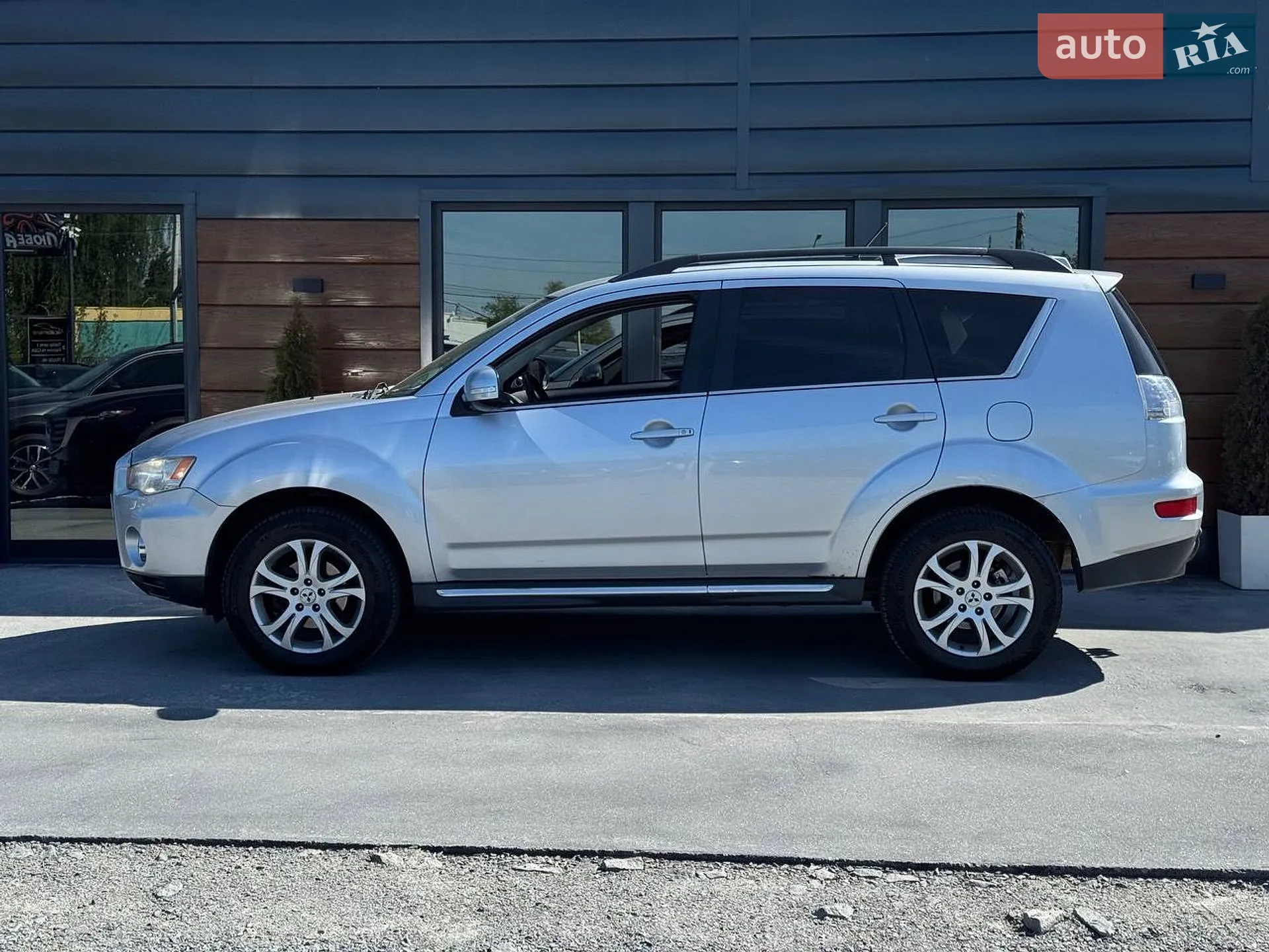 2011 Mitsubishi Outlander - мініатюра 10