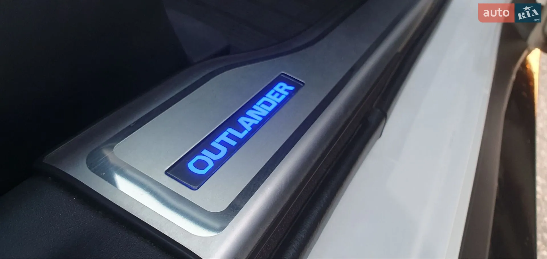 2018 Mitsubishi Outlander - мініатюра 26