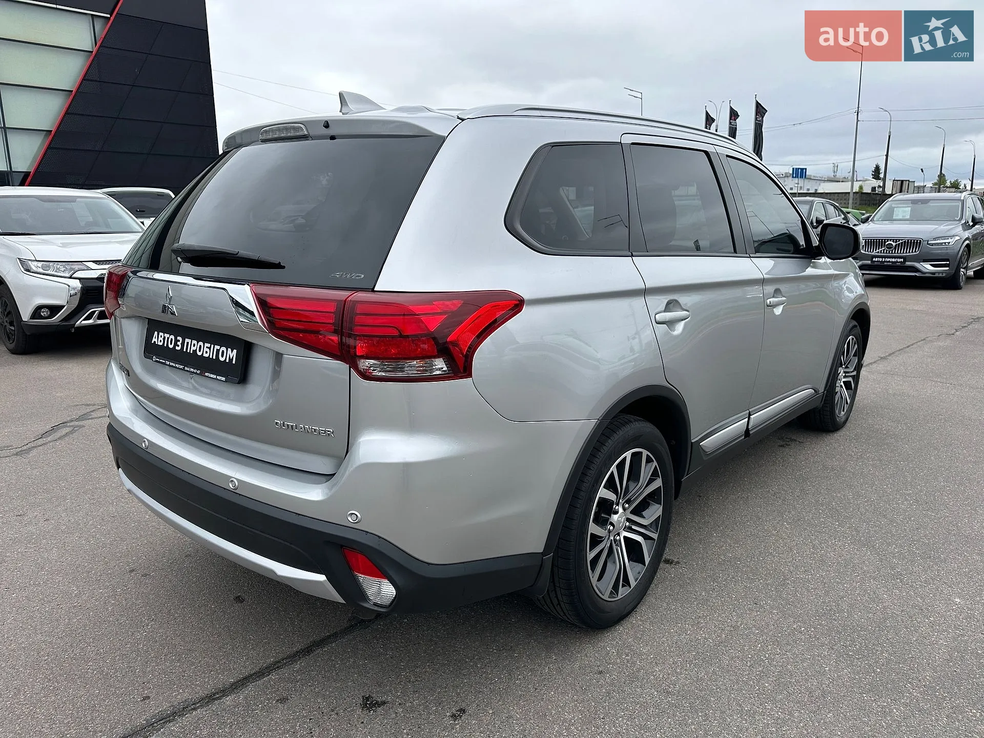 2018 Mitsubishi Outlander - мініатюра 8