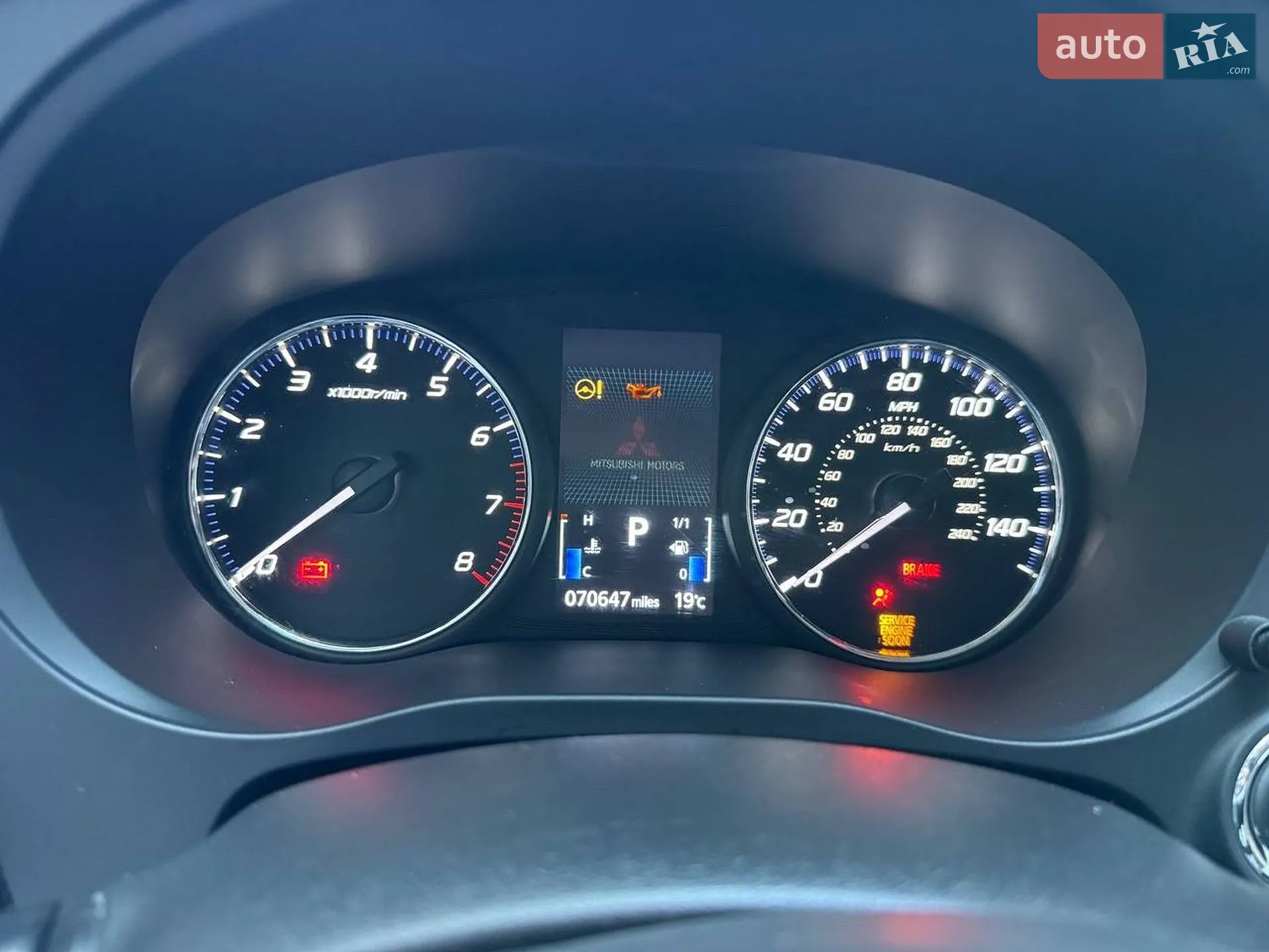 2018 Mitsubishi Outlander - мініатюра 19