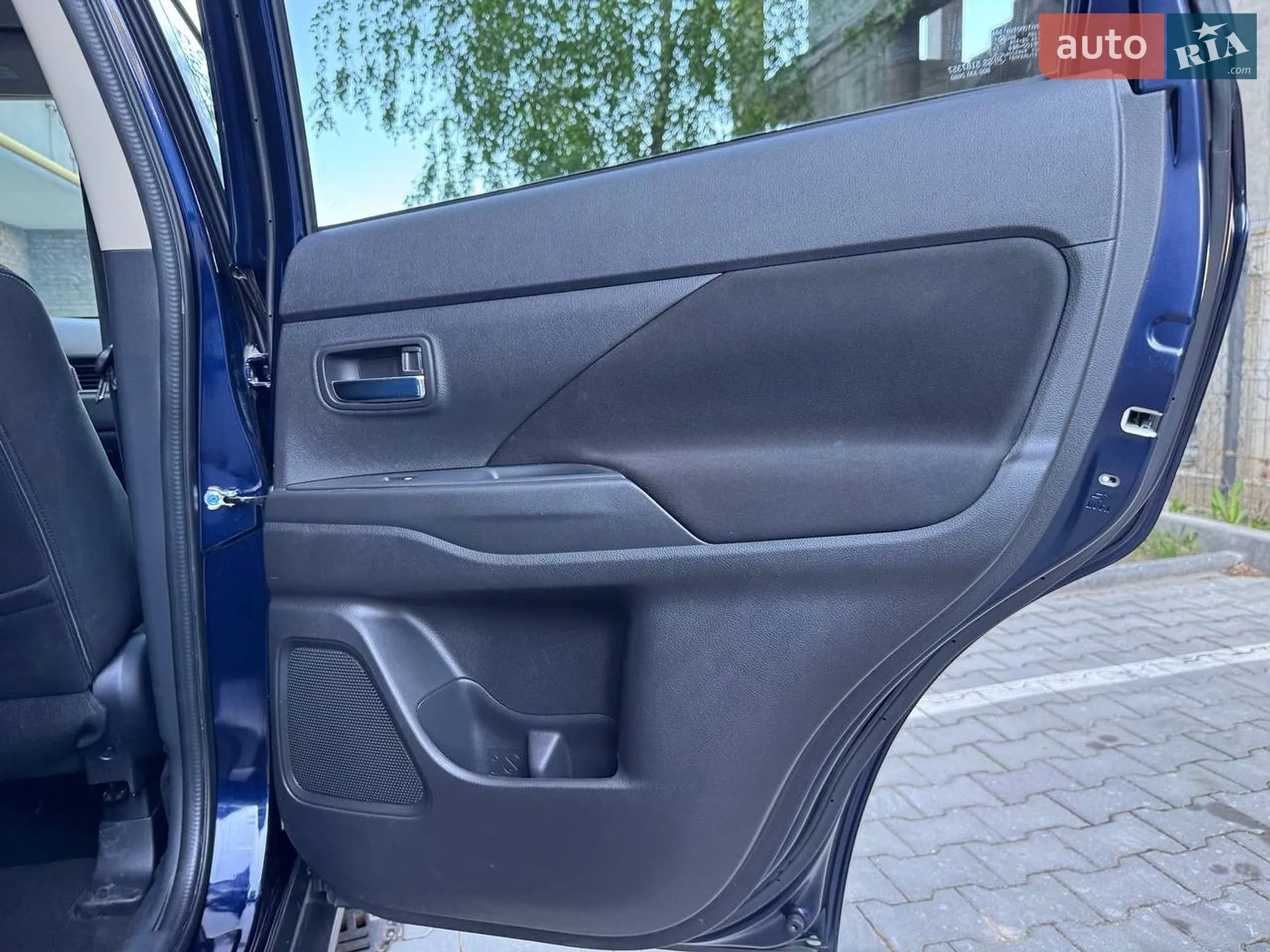 2018 Mitsubishi Outlander - мініатюра 30