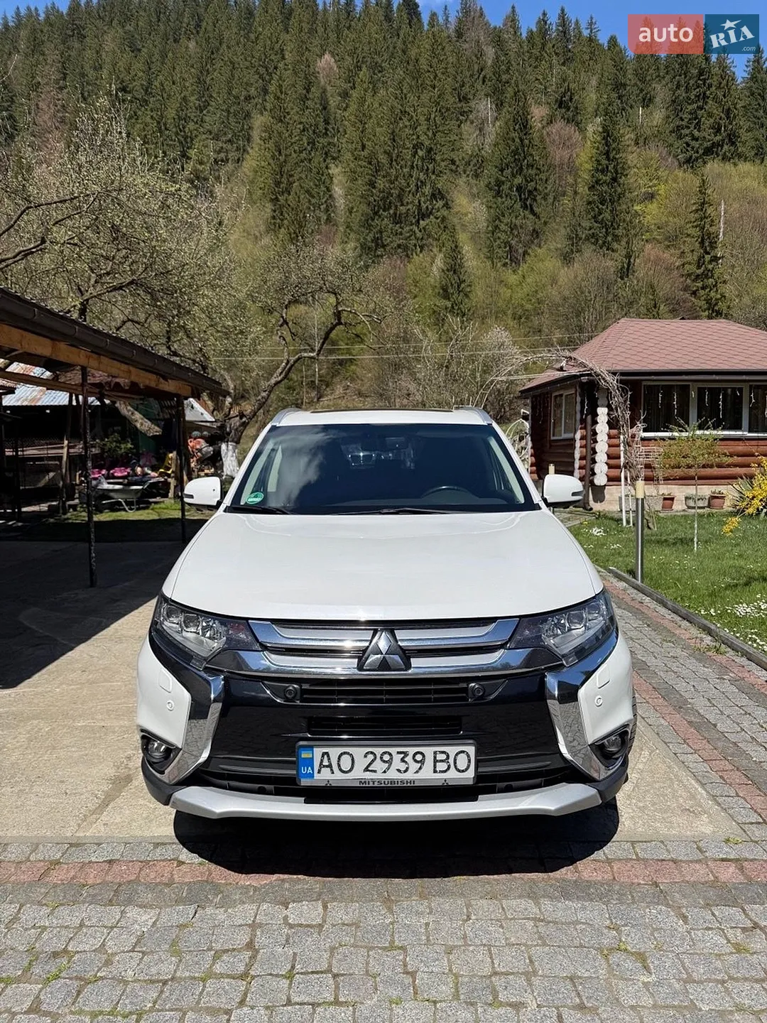 2017 Mitsubishi Outlander - мініатюра 3
