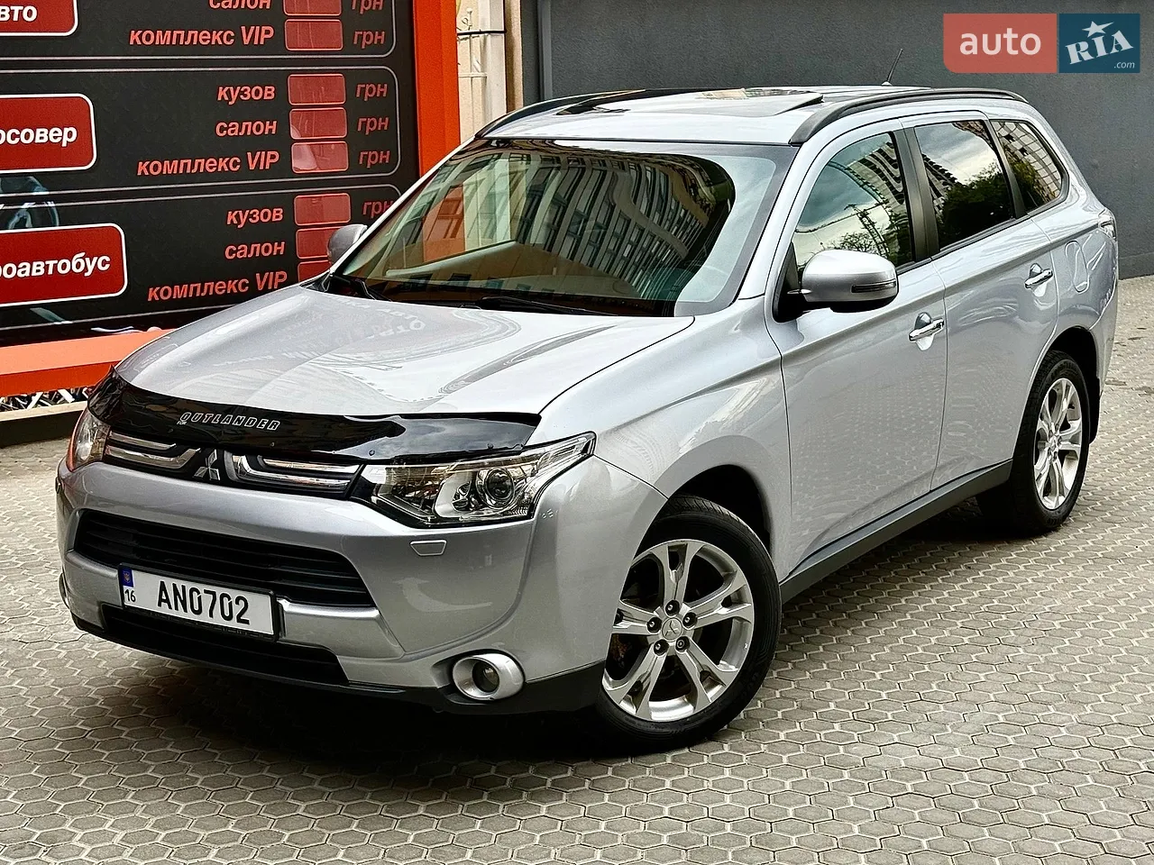 2012 Mitsubishi Outlander - мініатюра 15