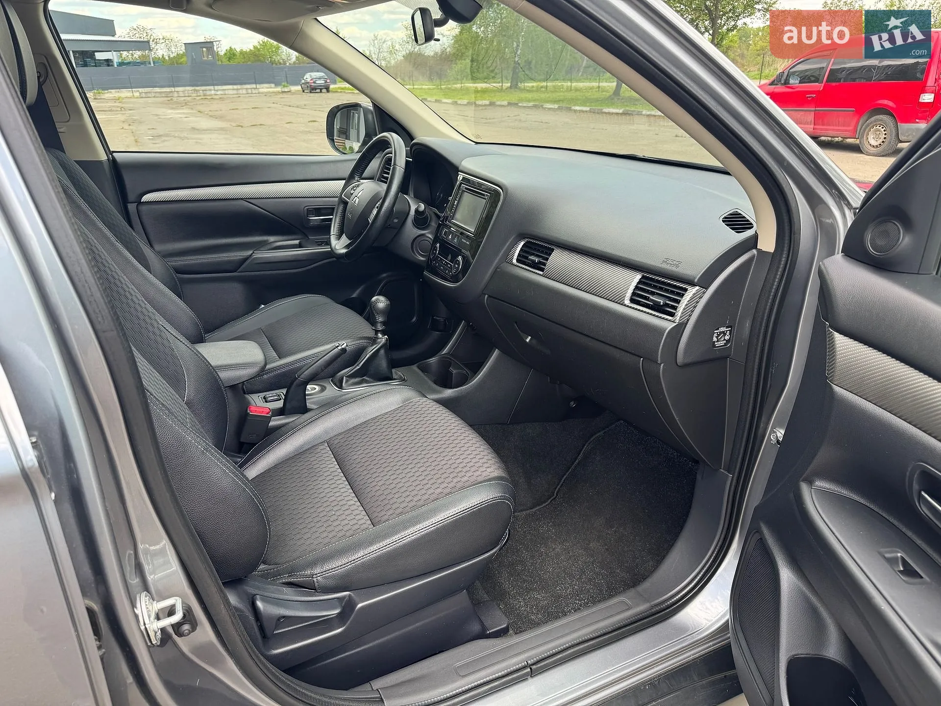 2015 Mitsubishi Outlander - мініатюра 9