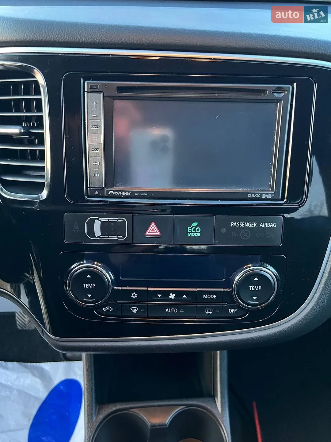 2015 Mitsubishi Outlander - мініатюра 15
