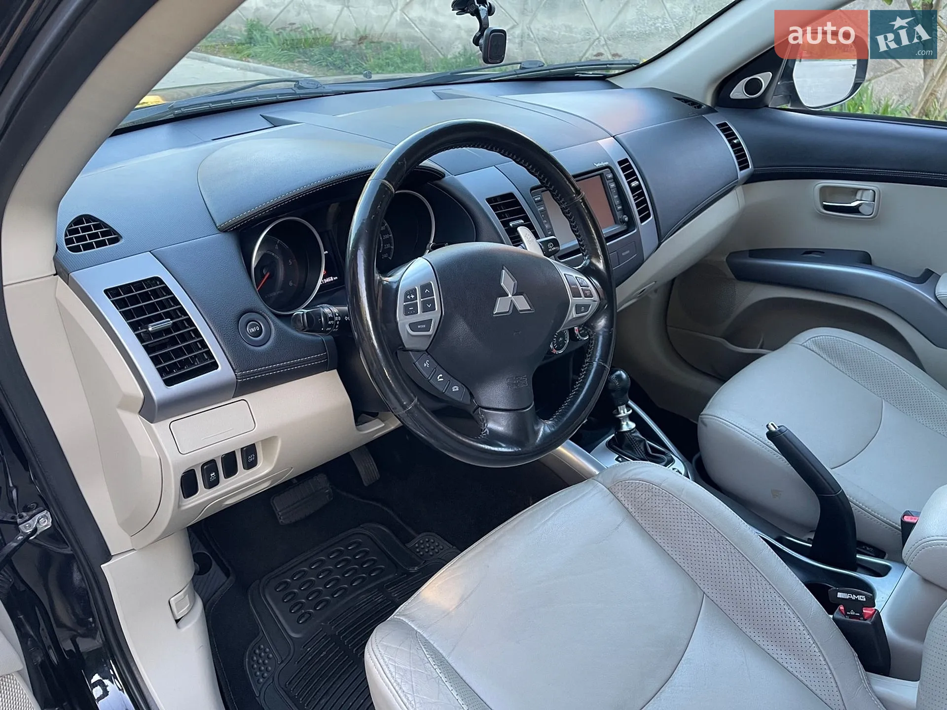 2011 Mitsubishi Outlander - мініатюра 14