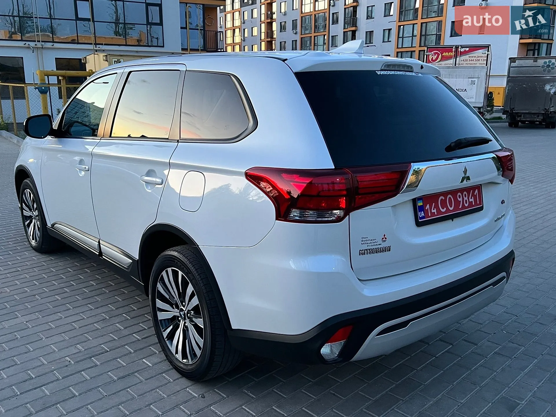 2019 Mitsubishi Outlander - мініатюра 23