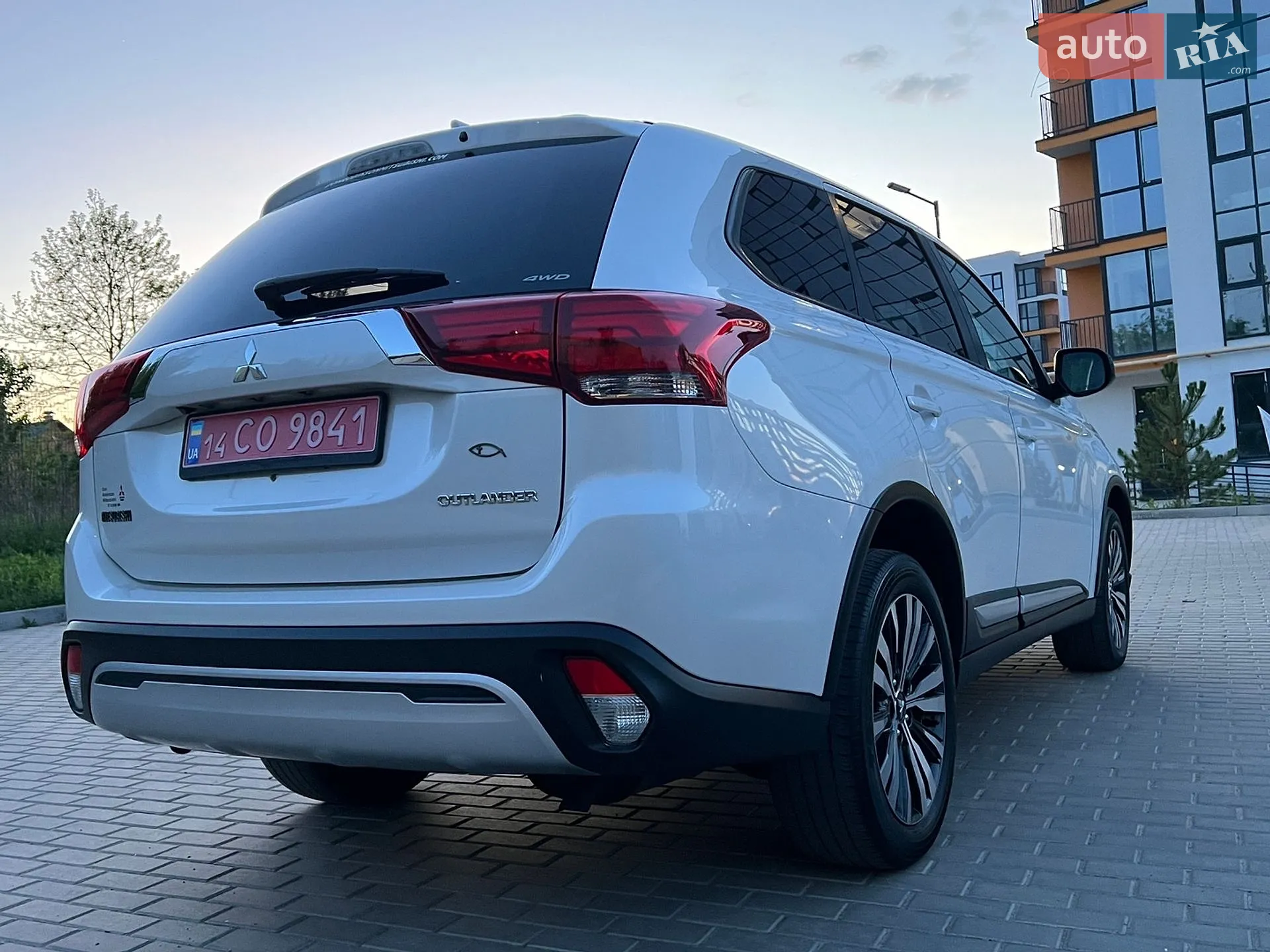 2019 Mitsubishi Outlander - мініатюра 27