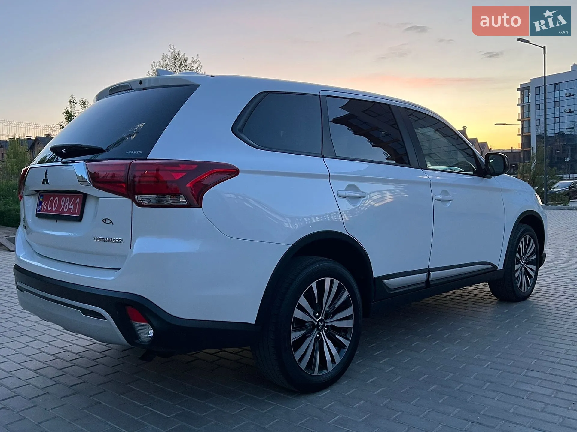 2019 Mitsubishi Outlander - мініатюра 30