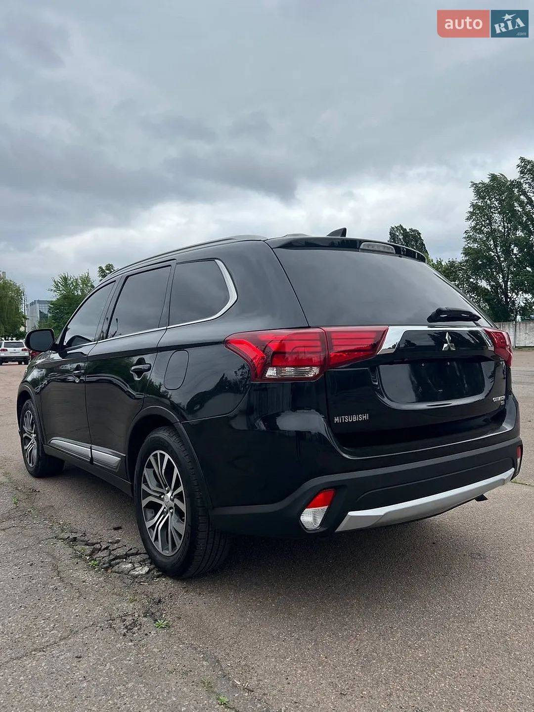 2017 Mitsubishi Outlander - мініатюра 5