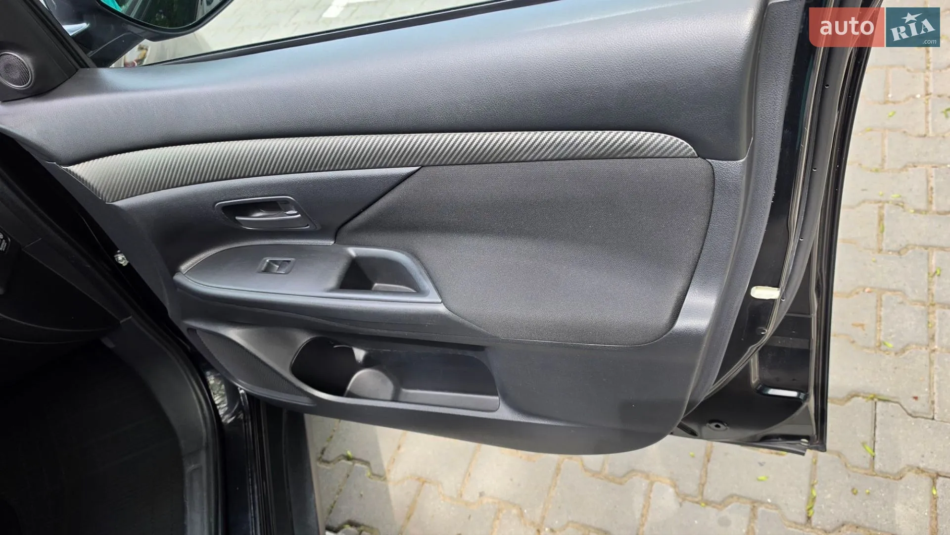 2012 Mitsubishi Outlander - мініатюра 19