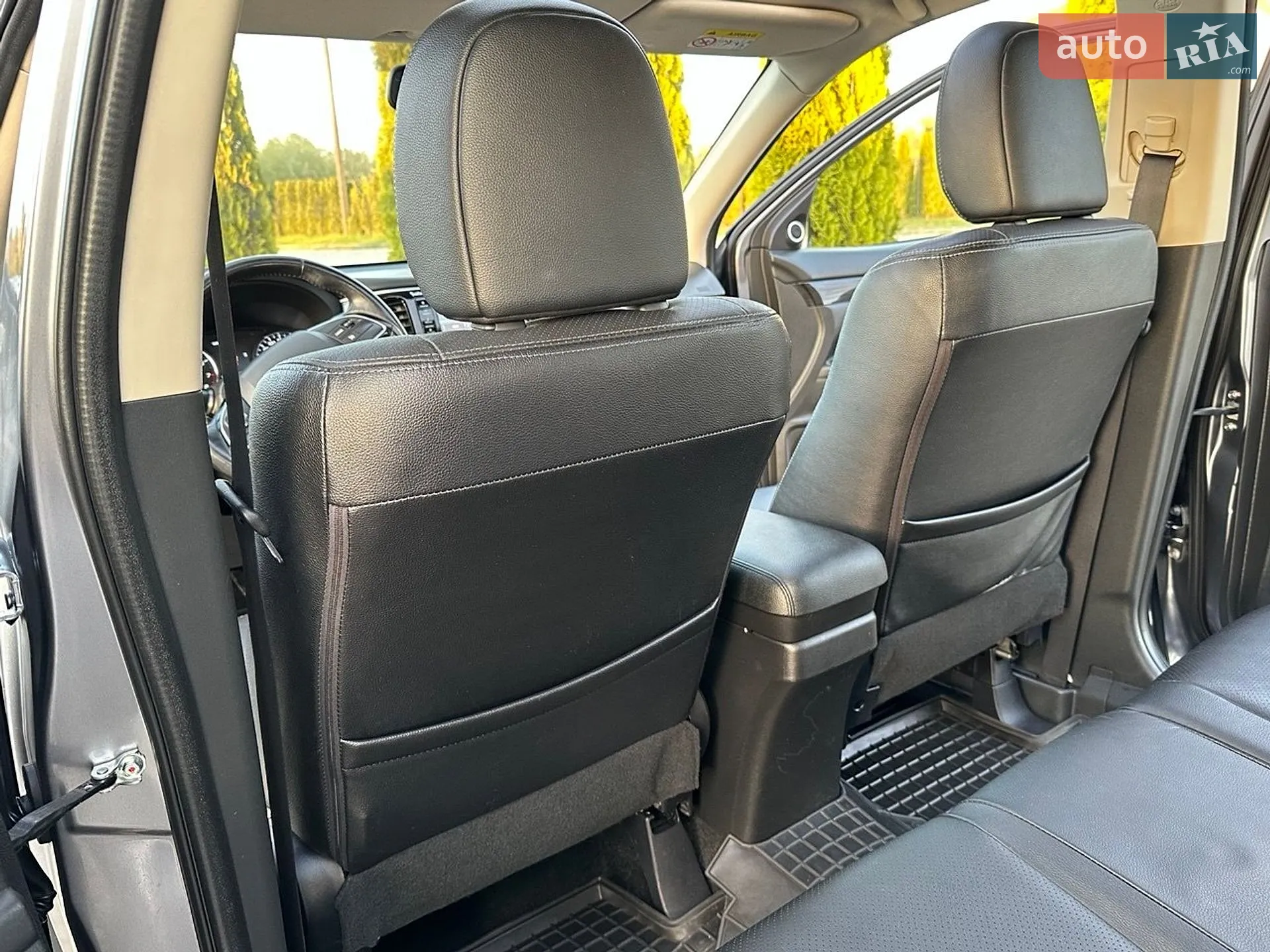 2017 Mitsubishi Outlander - мініатюра 51