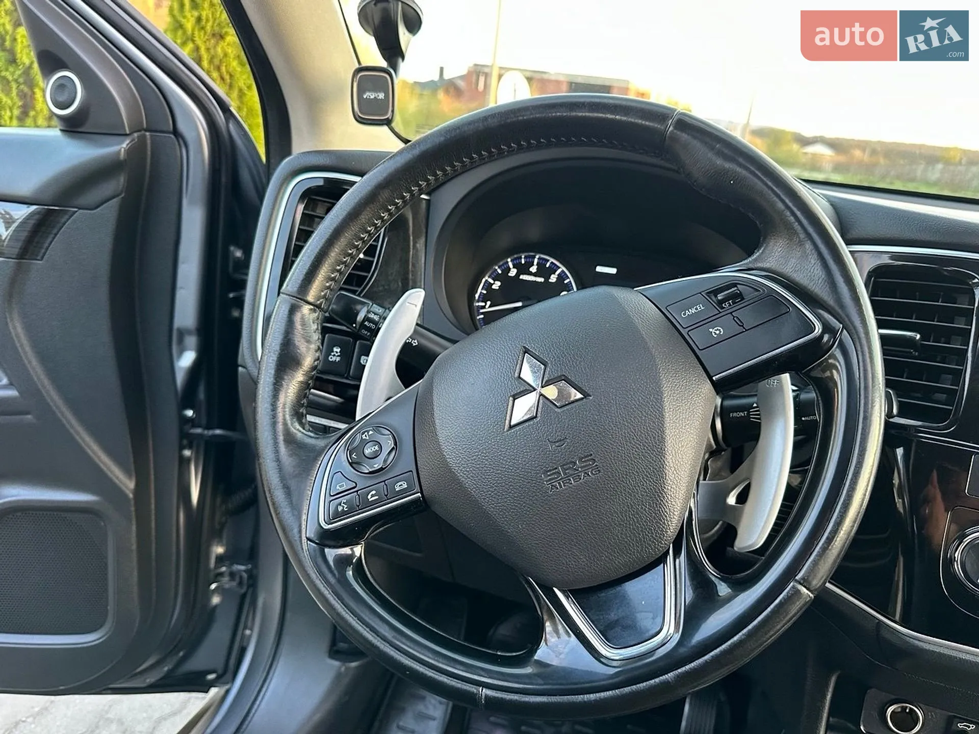 2017 Mitsubishi Outlander - мініатюра 91