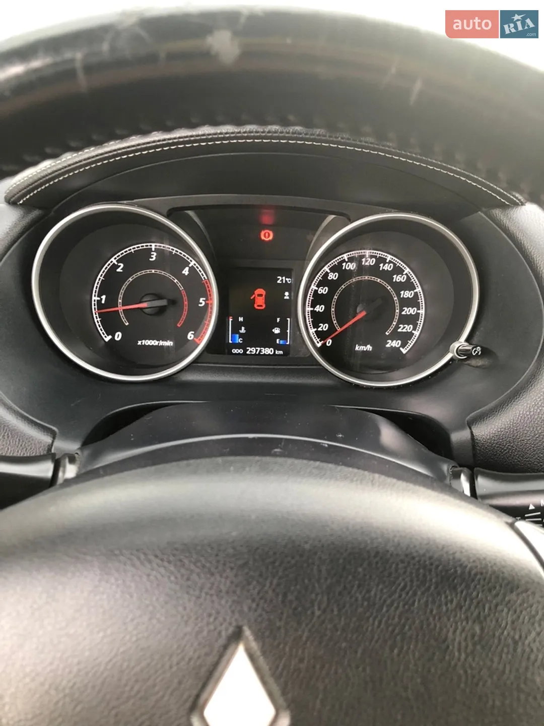 2010 Mitsubishi Outlander - мініатюра 24