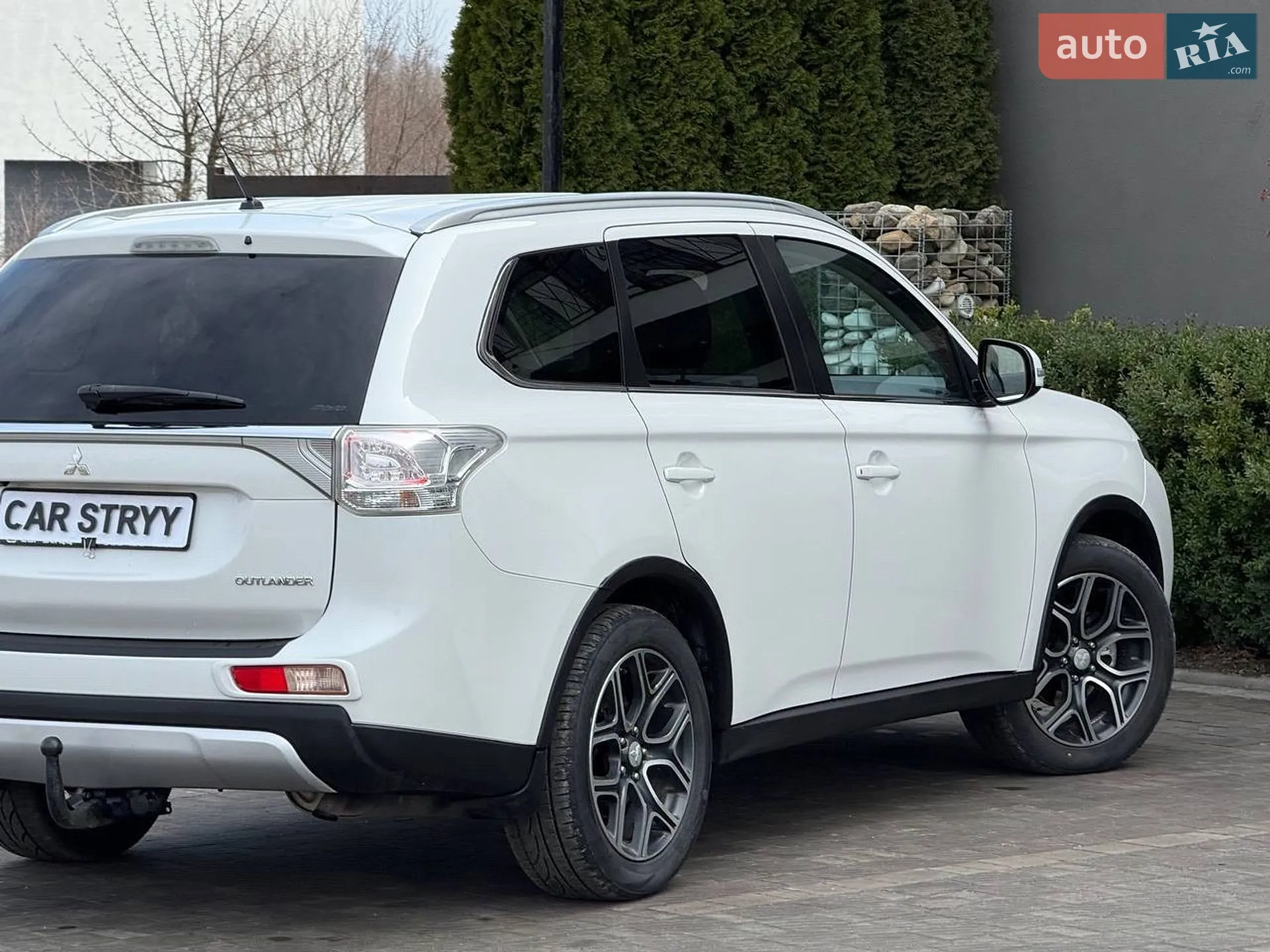 2014 Mitsubishi Outlander - мініатюра 28