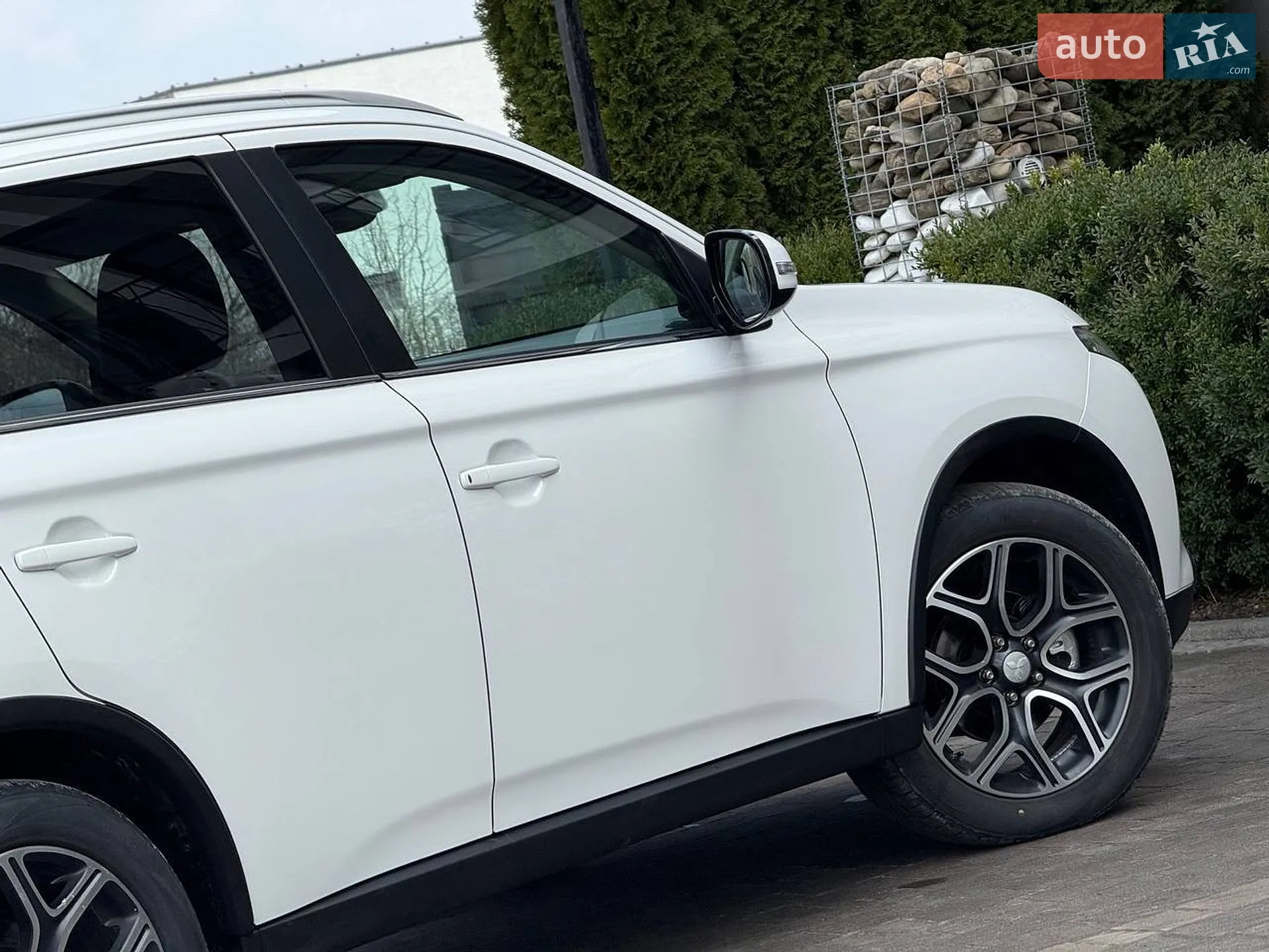 2014 Mitsubishi Outlander - мініатюра 29