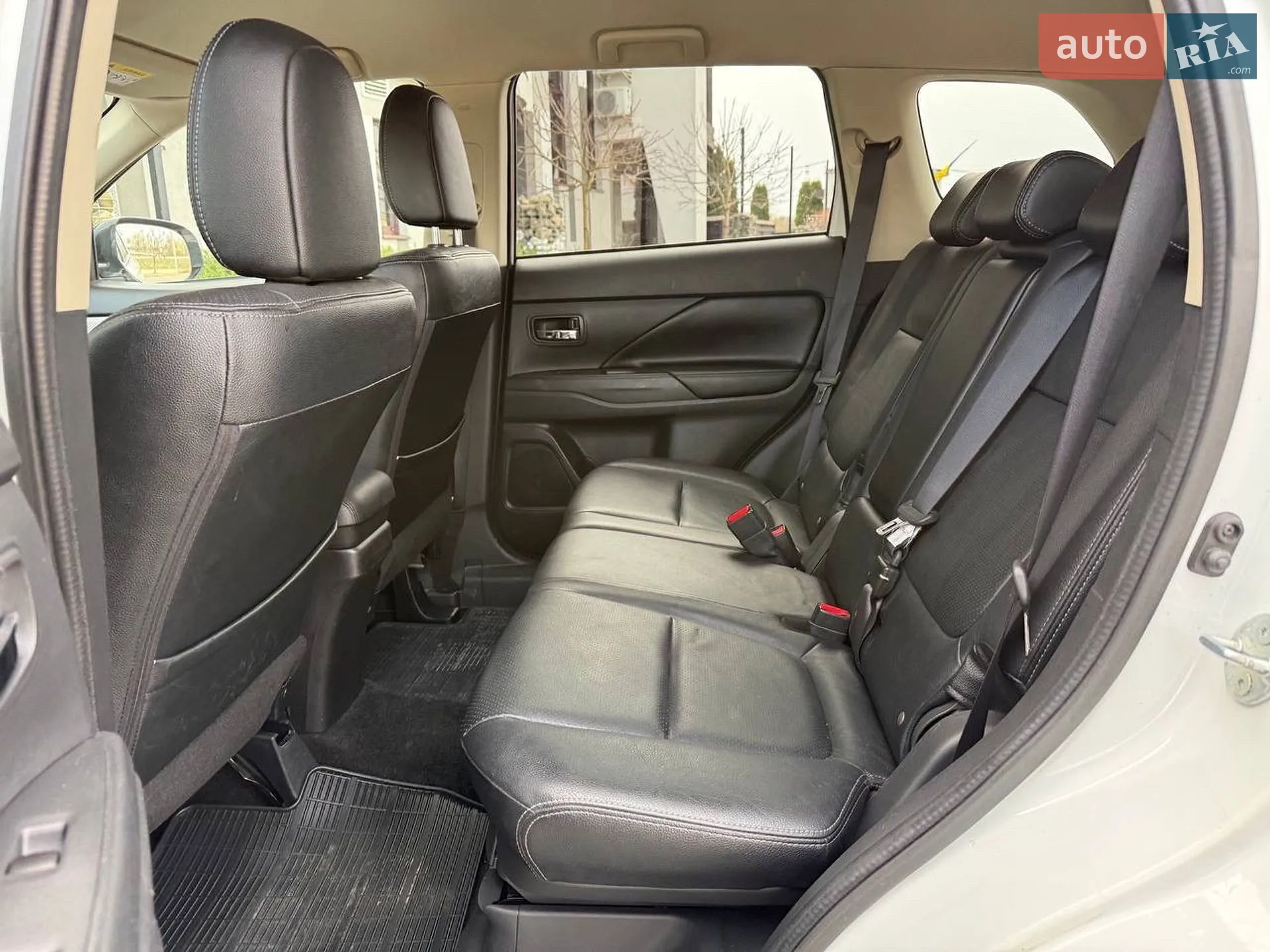 2014 Mitsubishi Outlander - мініатюра 47