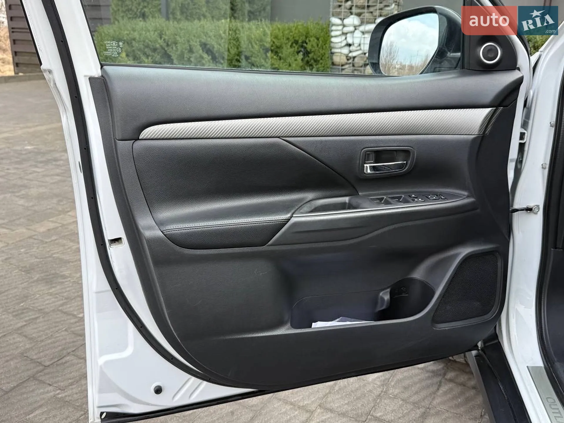 2014 Mitsubishi Outlander - мініатюра 49
