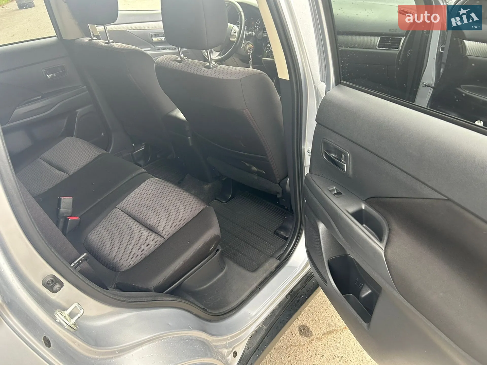2013 Mitsubishi Outlander - мініатюра 37