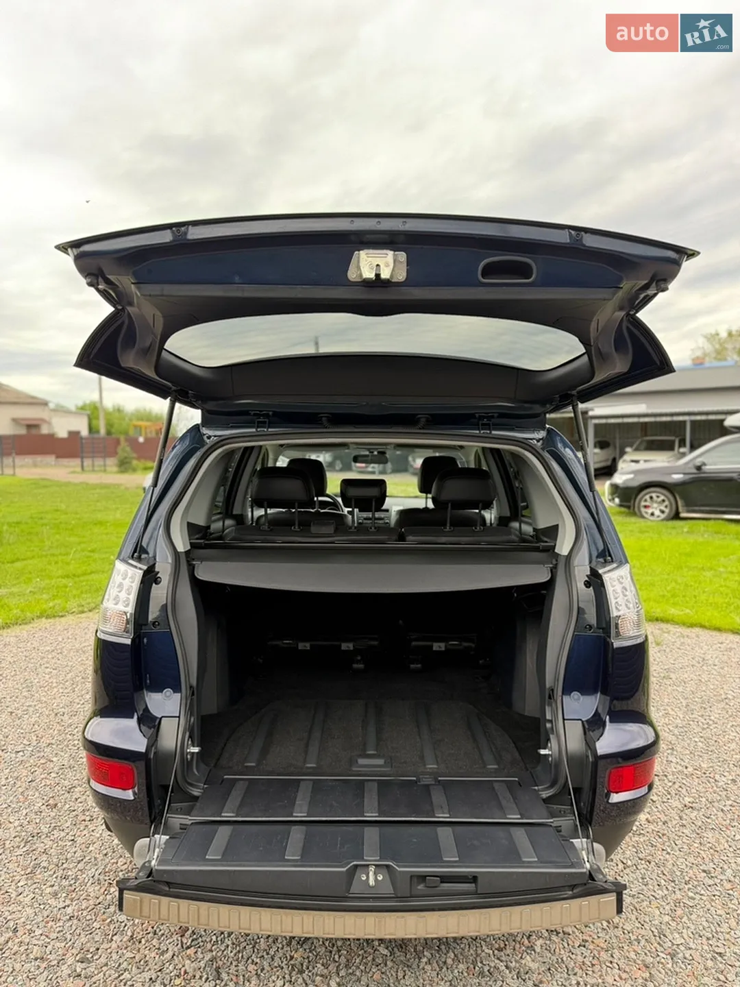 2010 Mitsubishi Outlander - мініатюра 40