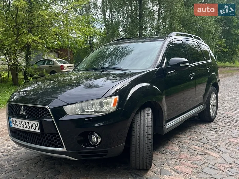 Mitsubishi Outlander