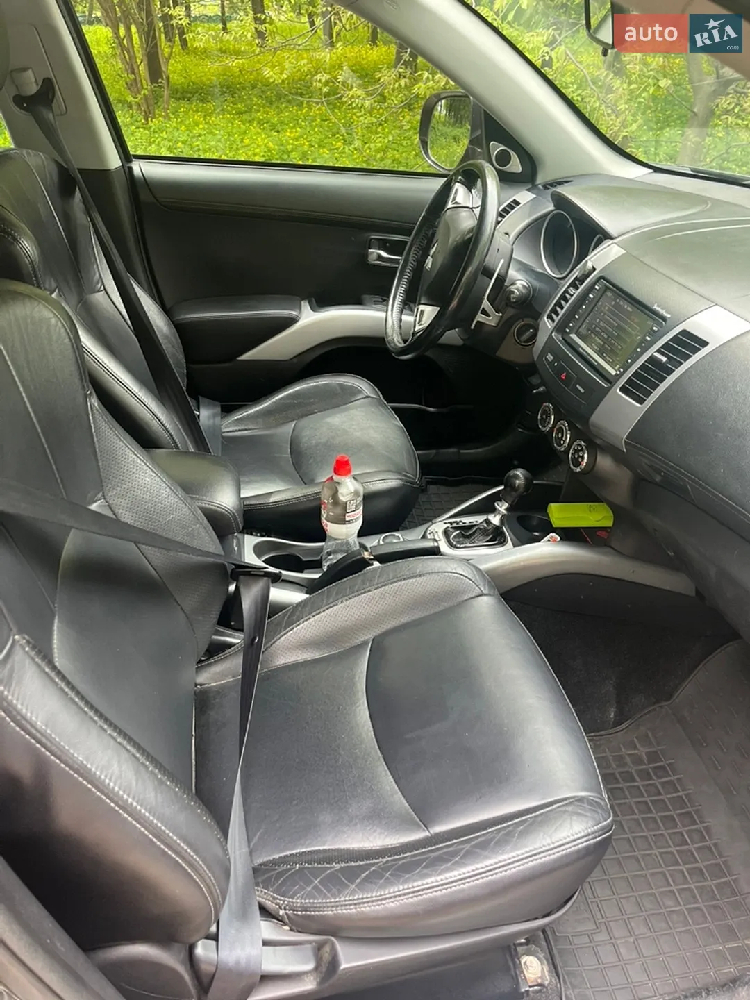 2010 Mitsubishi Outlander - мініатюра 11