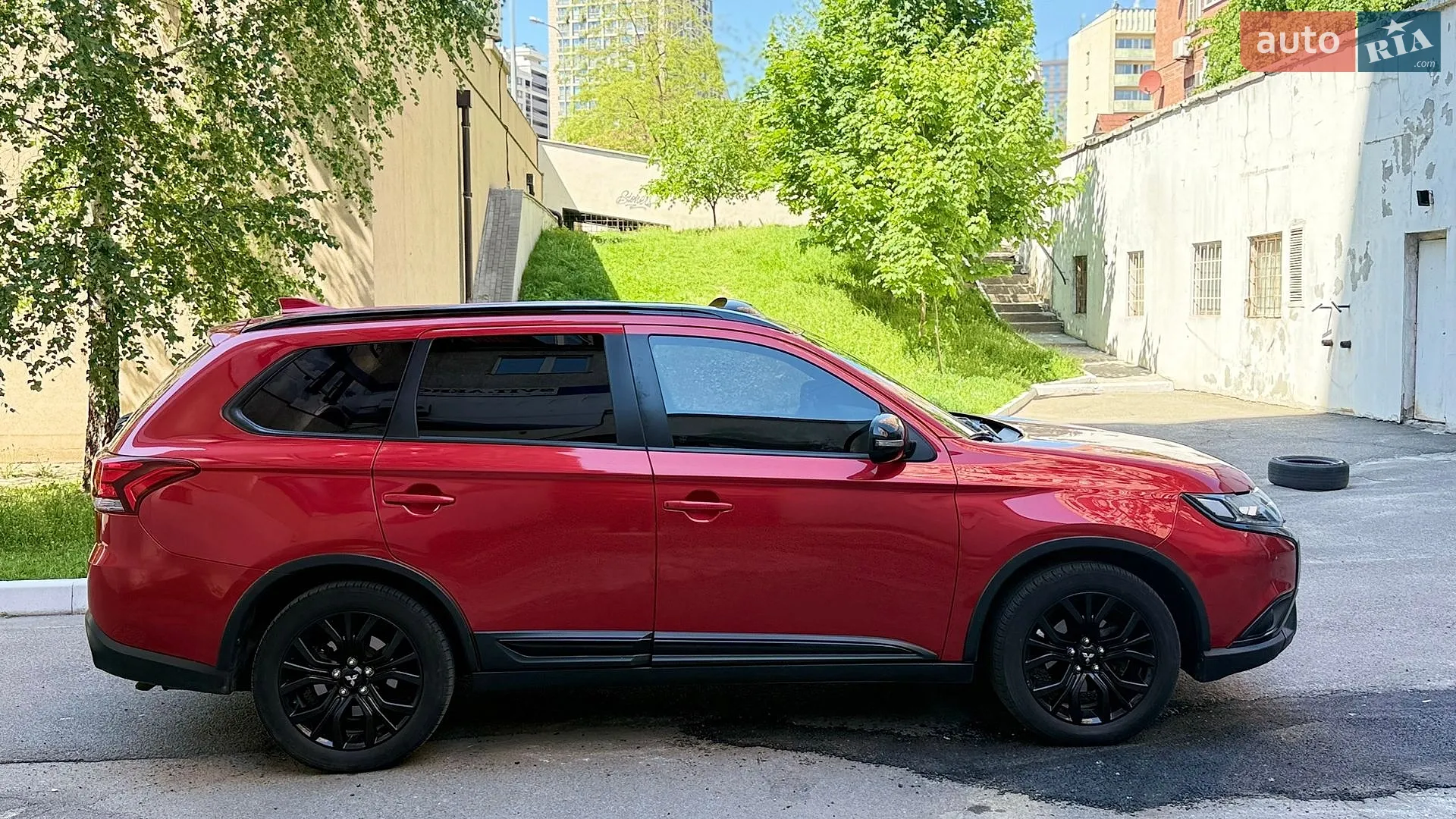 2018 Mitsubishi Outlander - мініатюра 11