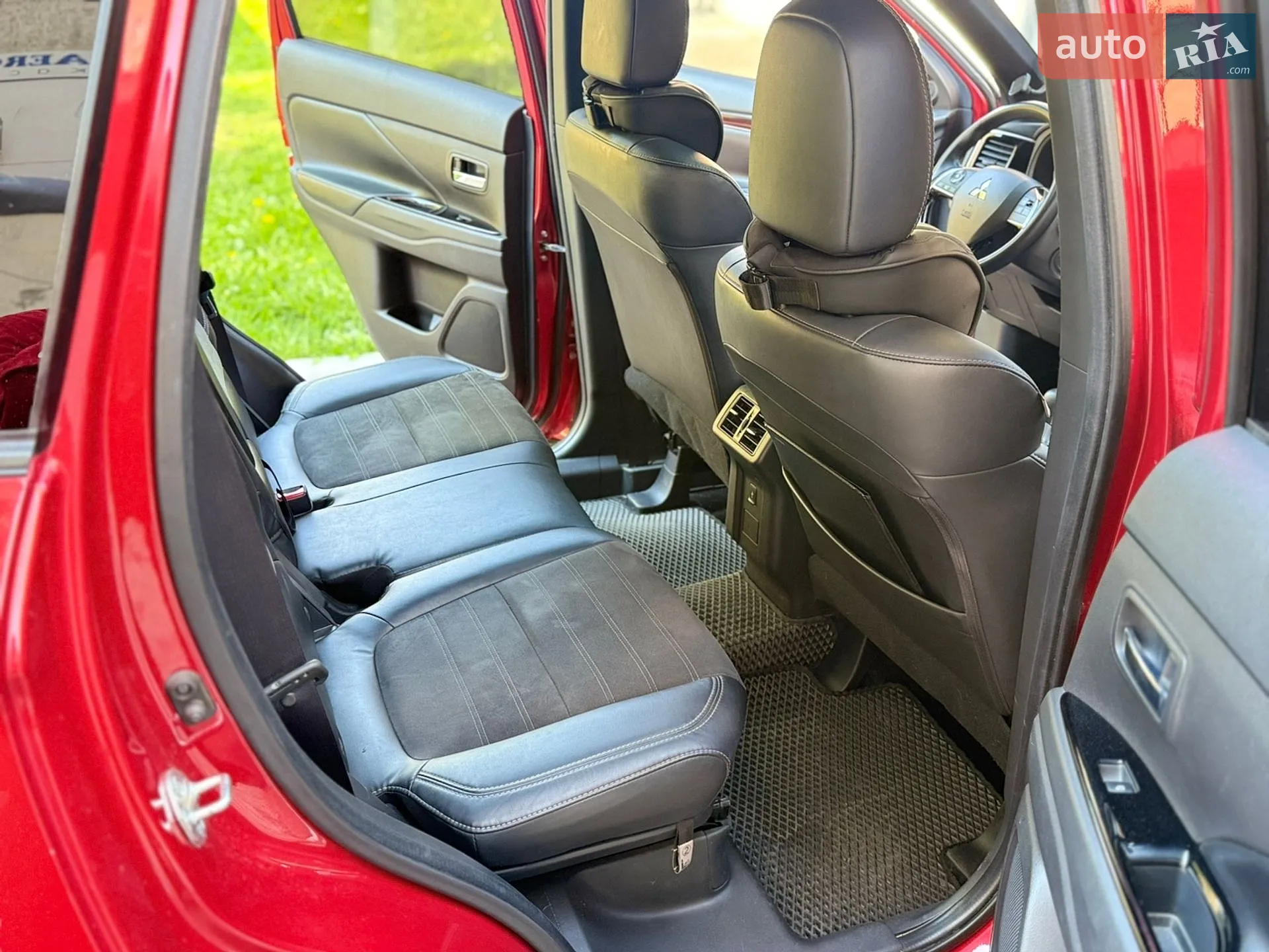 2018 Mitsubishi Outlander - мініатюра 47