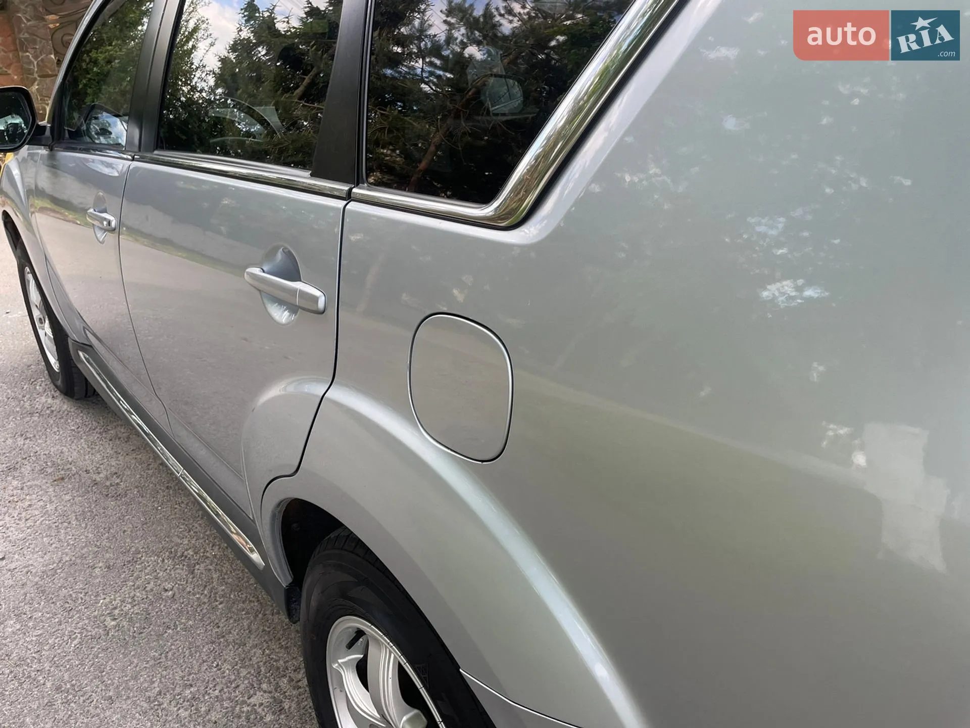 2011 Mitsubishi Outlander - мініатюра 13