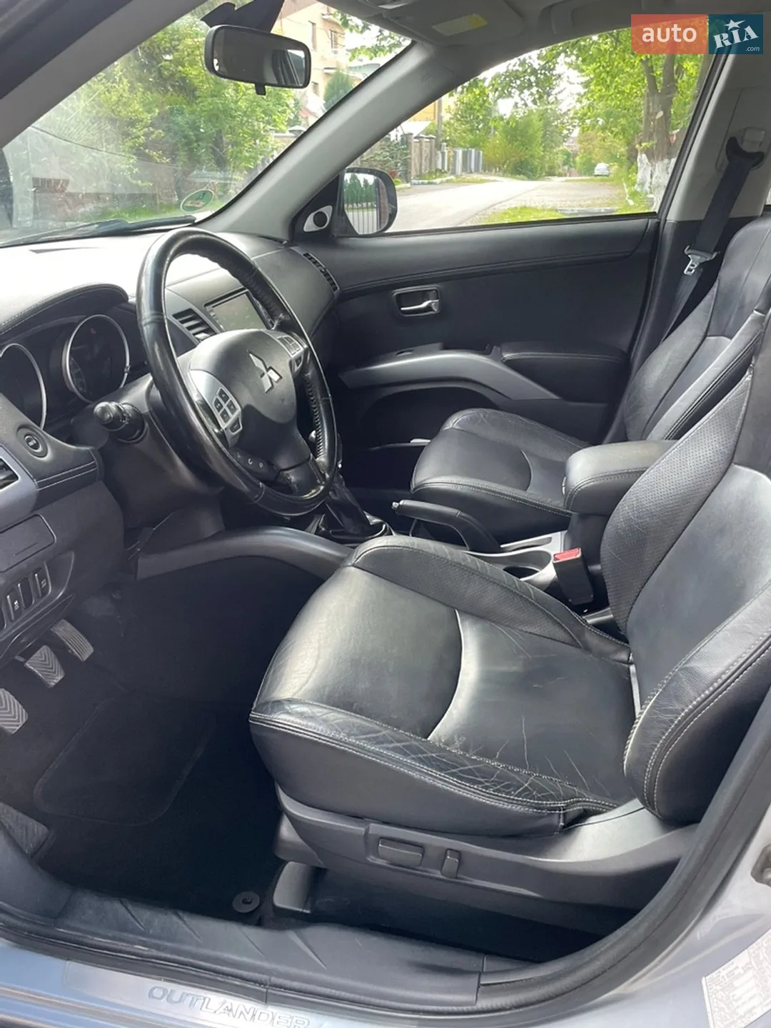 2011 Mitsubishi Outlander - мініатюра 17