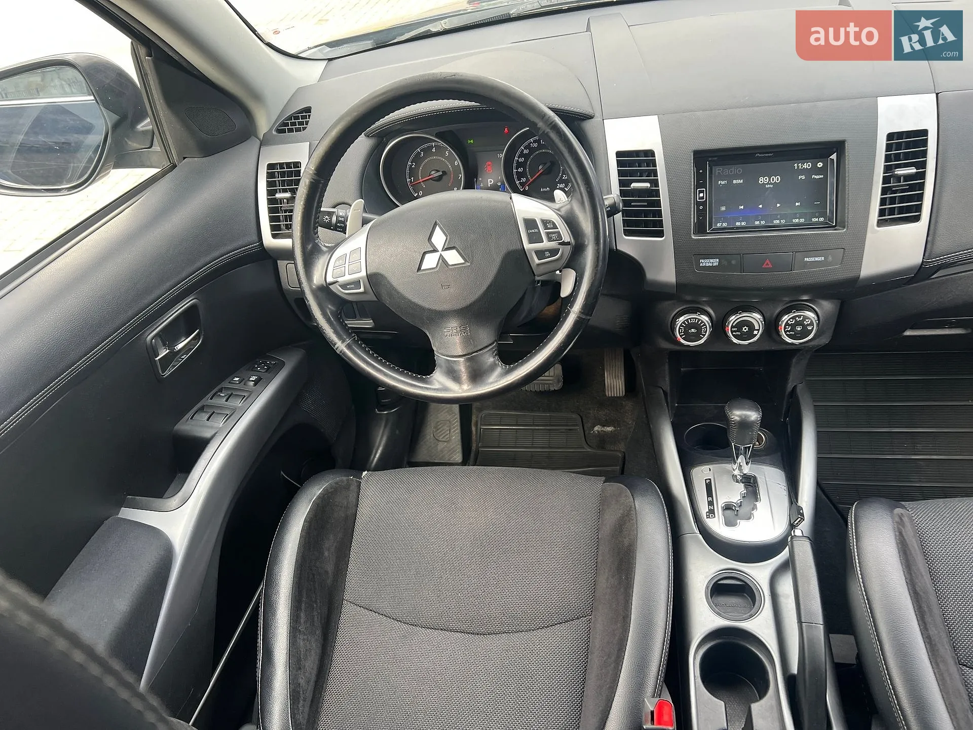 2010 Mitsubishi Outlander - мініатюра 29