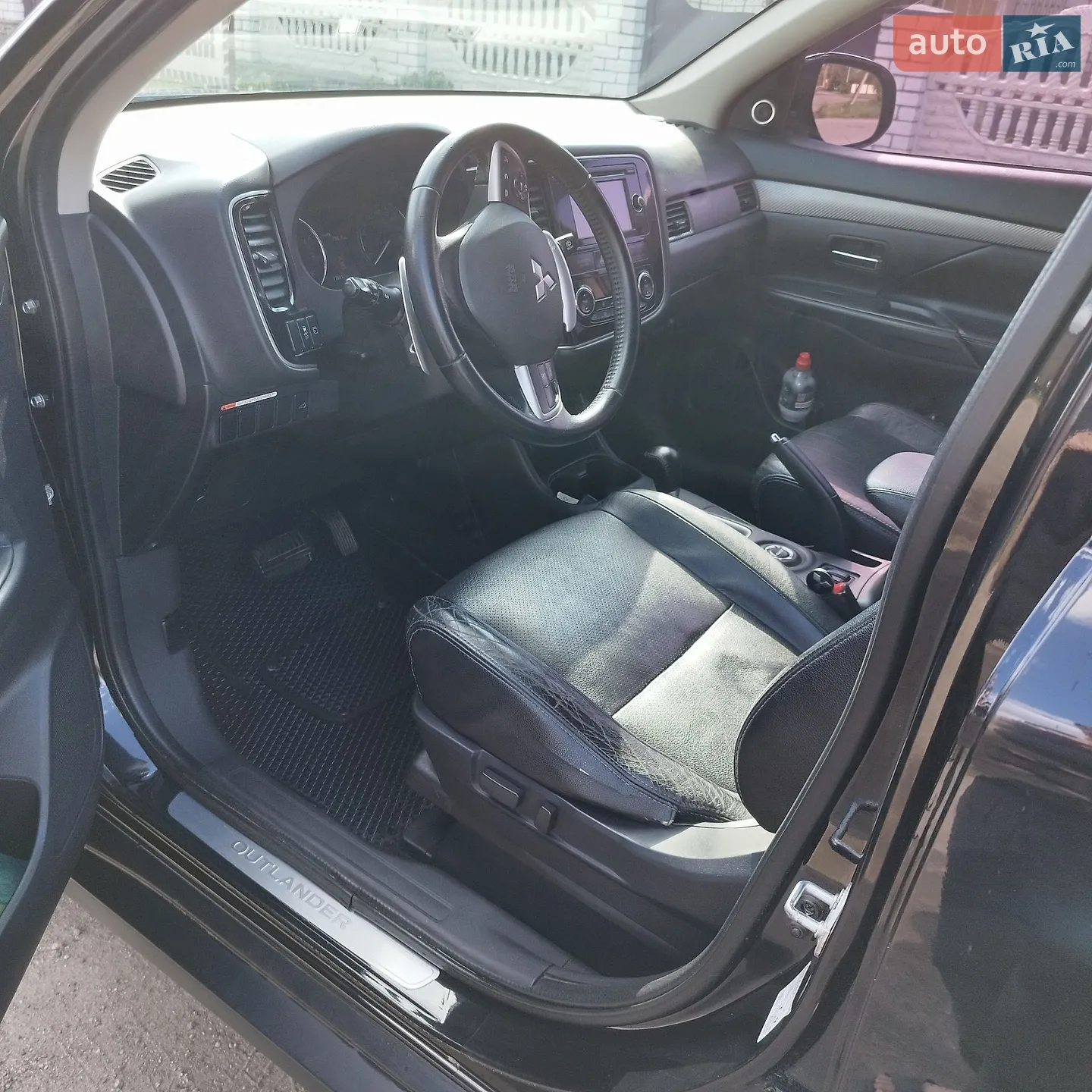 2013 Mitsubishi Outlander - мініатюра 11