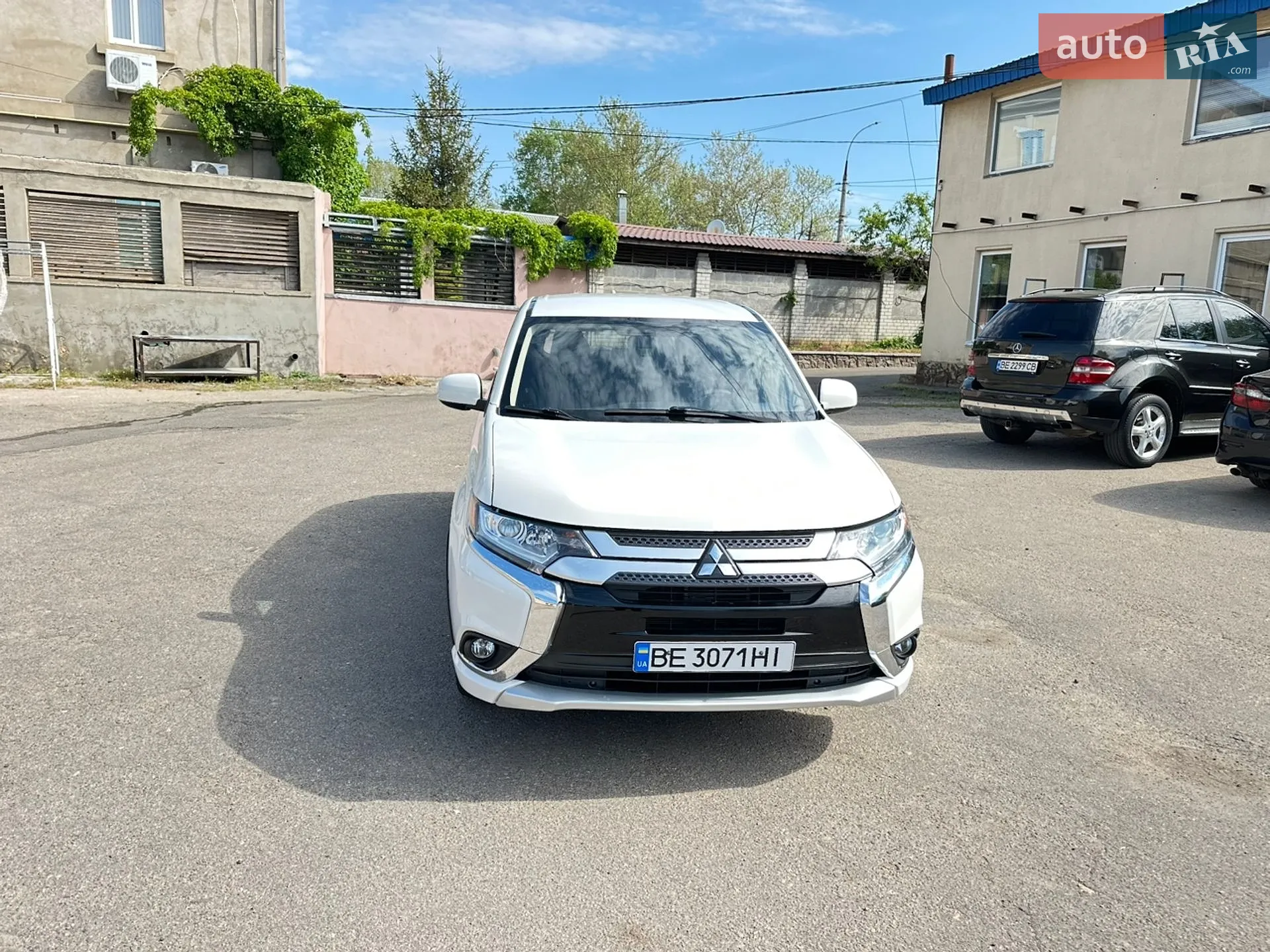2020 Mitsubishi Outlander - мініатюра 12