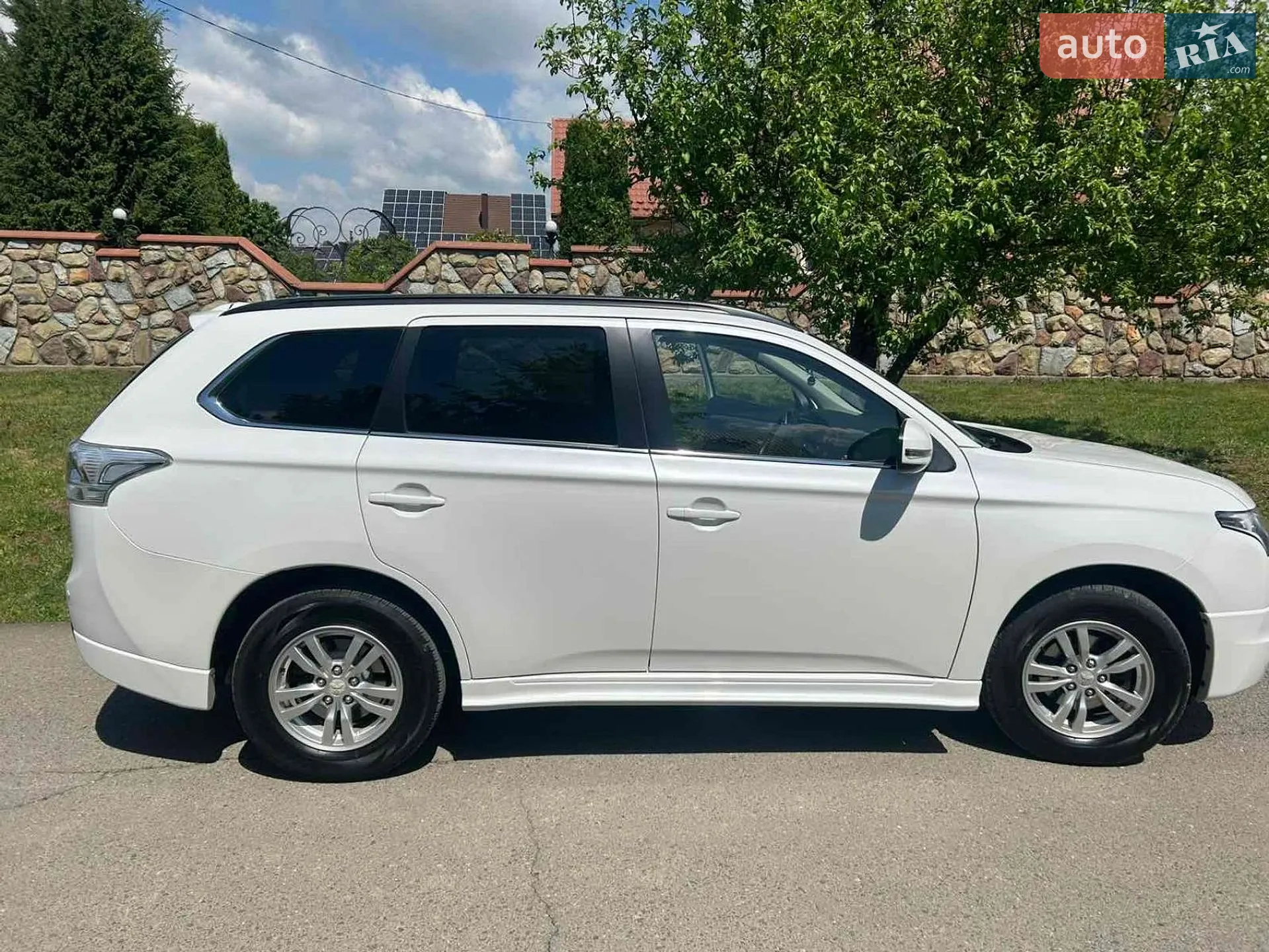 2012 Mitsubishi Outlander - мініатюра 2