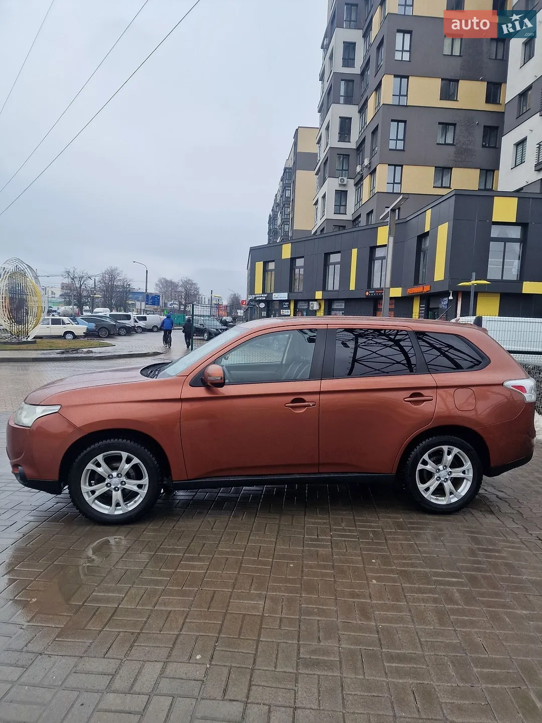 2013 Mitsubishi Outlander - мініатюра 3