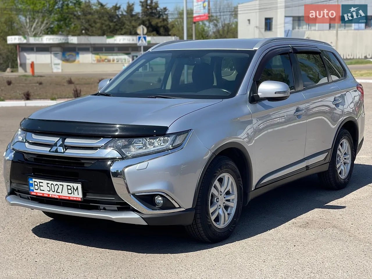 2016 Mitsubishi Outlander - мініатюра 19