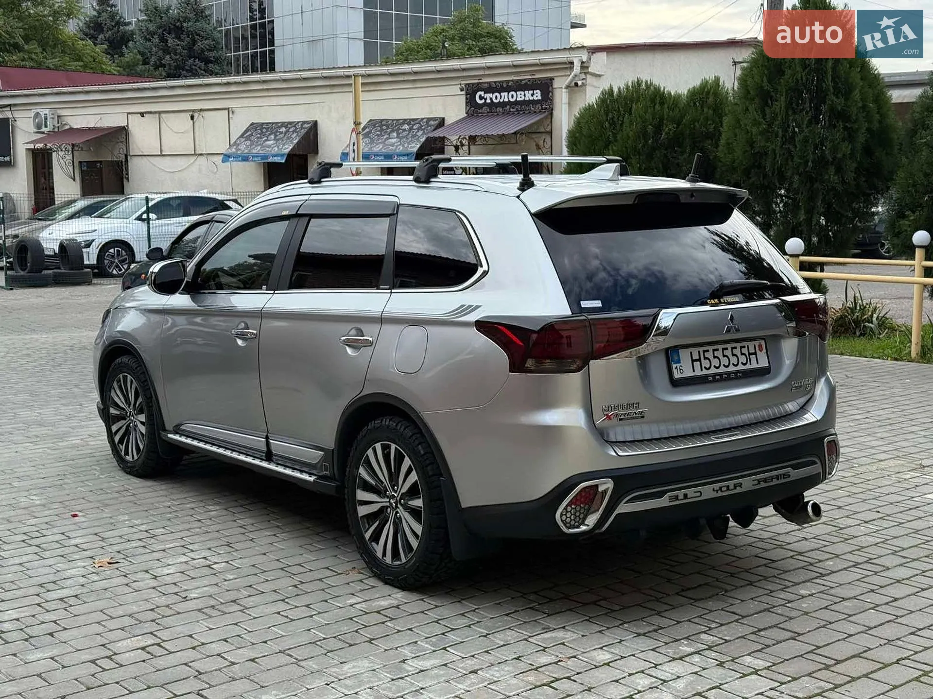 2018 Mitsubishi Outlander - мініатюра 2